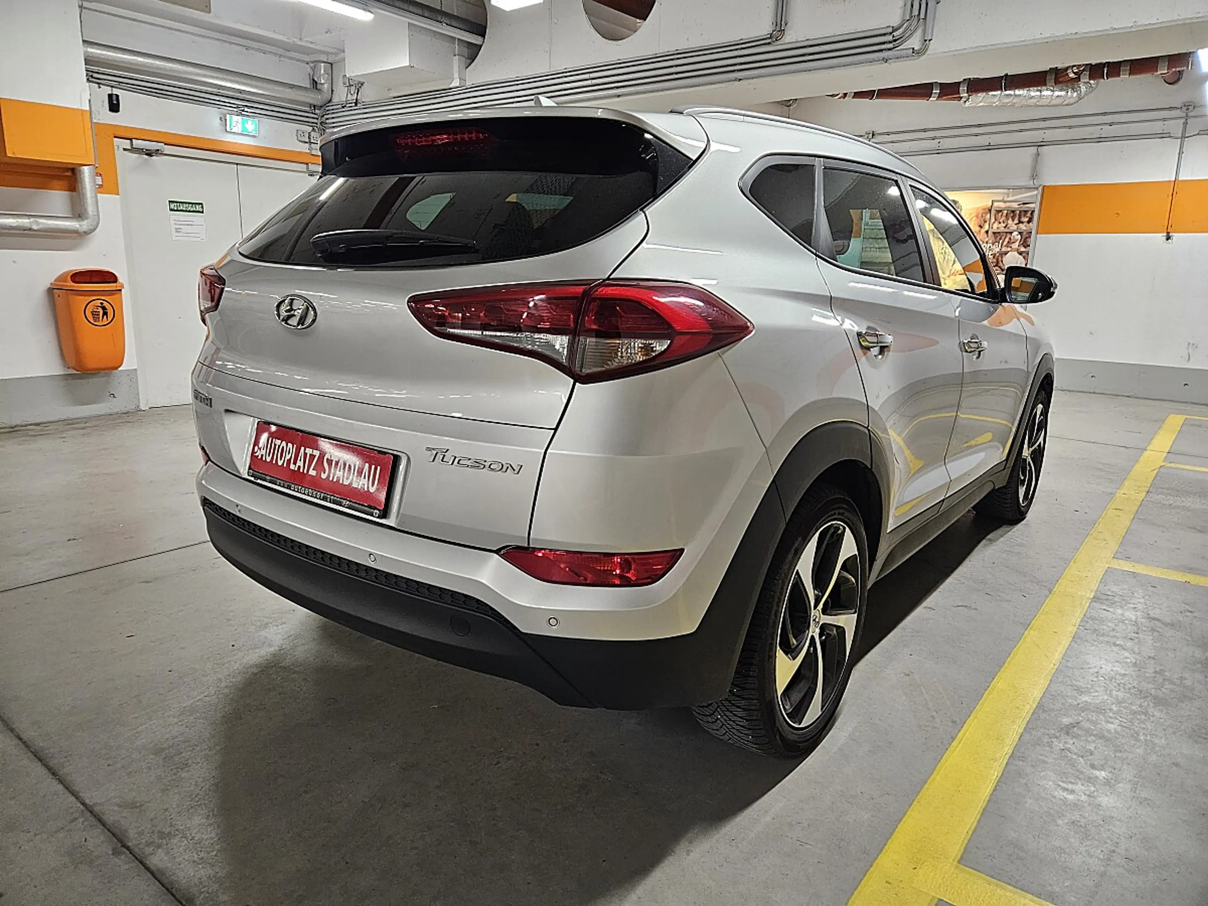 Hyundai TUCSON Tucson 1,7 CRDI Start-Stopp Business Class DCT ... — photo 6