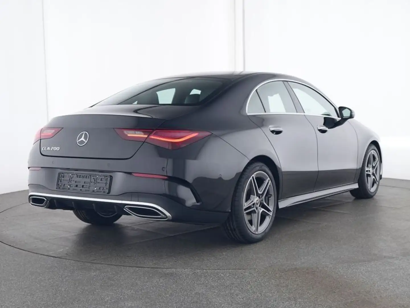 Mercedes-Benz CLA 200 AMG ADVANCED PLUS+KAMERA+AMBI+KEYLESS+++ Zwart - 2