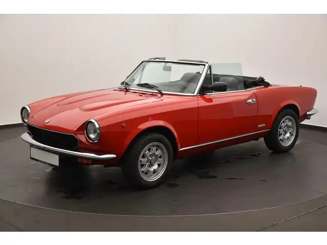 Fiat PININFARINA SPIDER