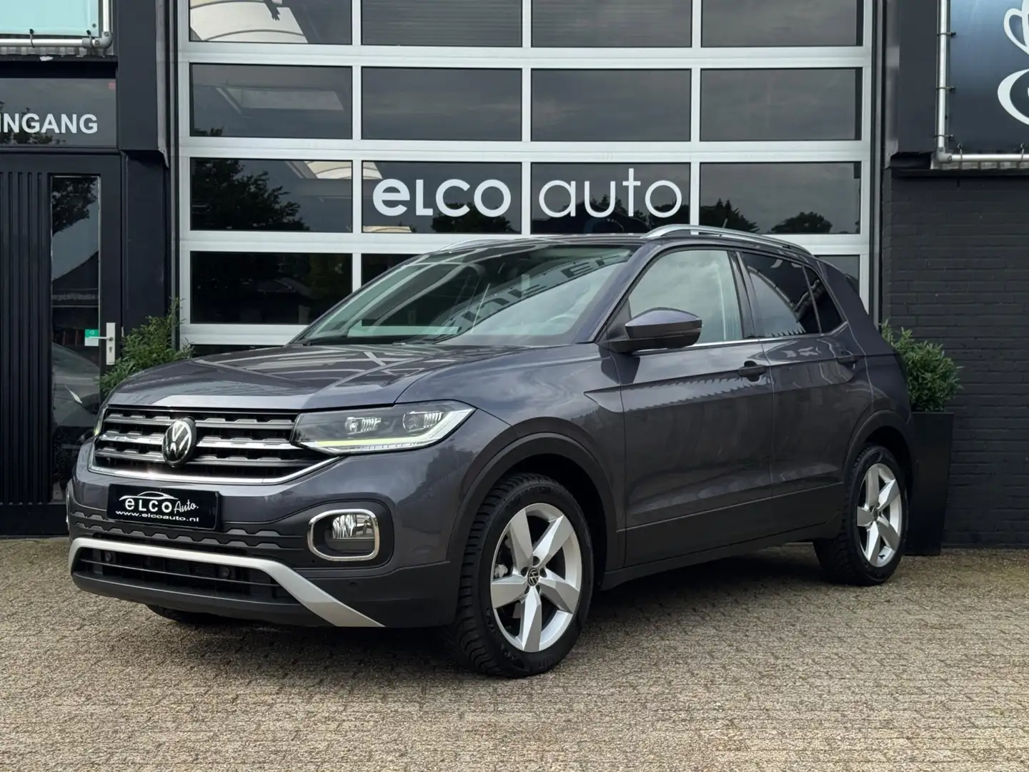 Volkswagen T-Cross 1.0 TSI Style / V. Cockpit / CarPlay /IQ Grijs - 1