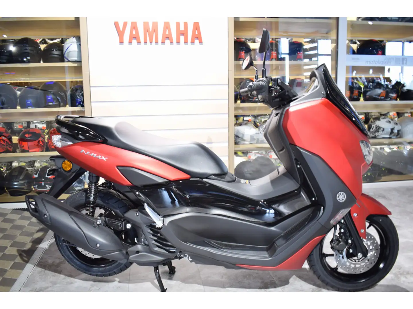 Yamaha NMAX 125 ROUGE Rouge - 1