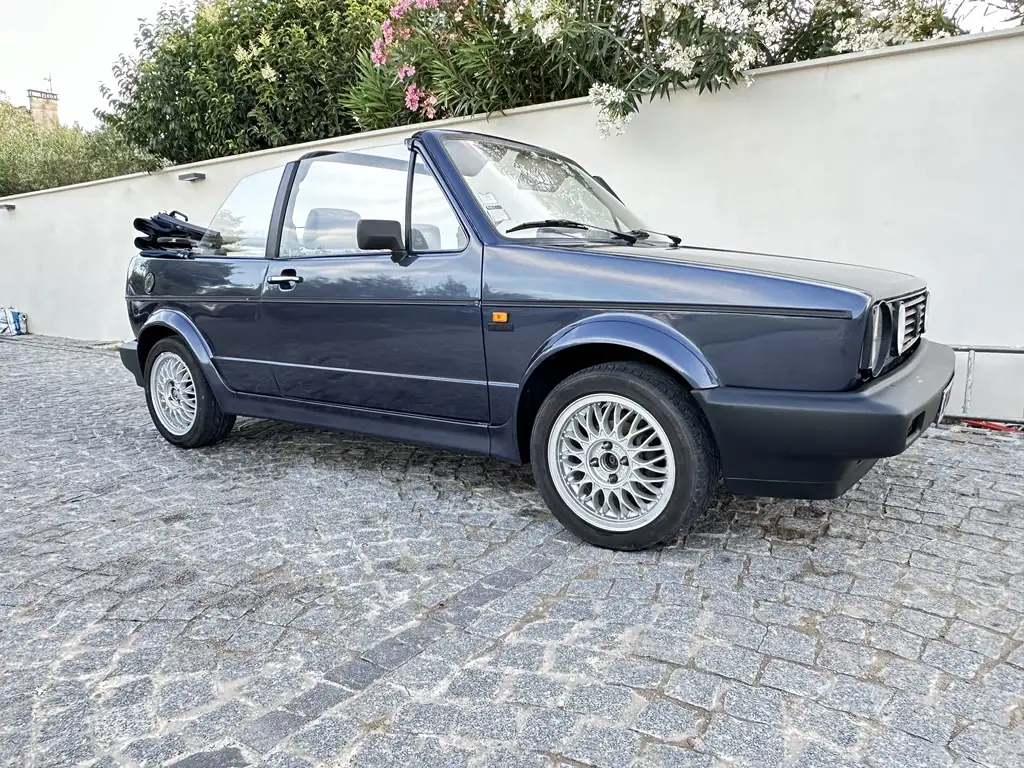 Volkswagen Golf Cabriolet 1989 из Европы — купить под ключ