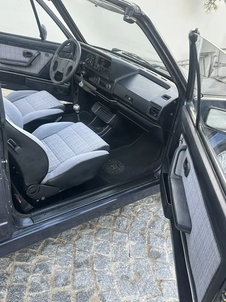 Volkswagen Golf Cabriolet 1.6 Karmann, foto 5