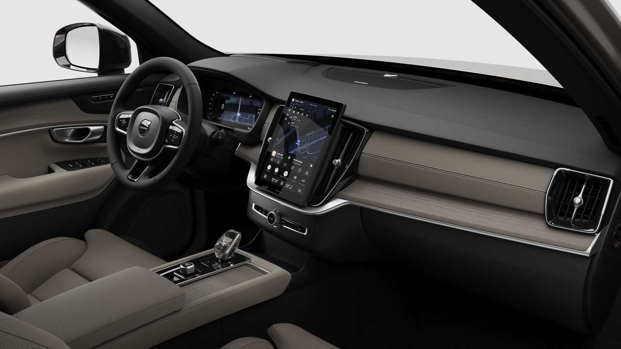 2026 Volvo XC90 Ultra 7-Seater (Dark Theme) thumb 10