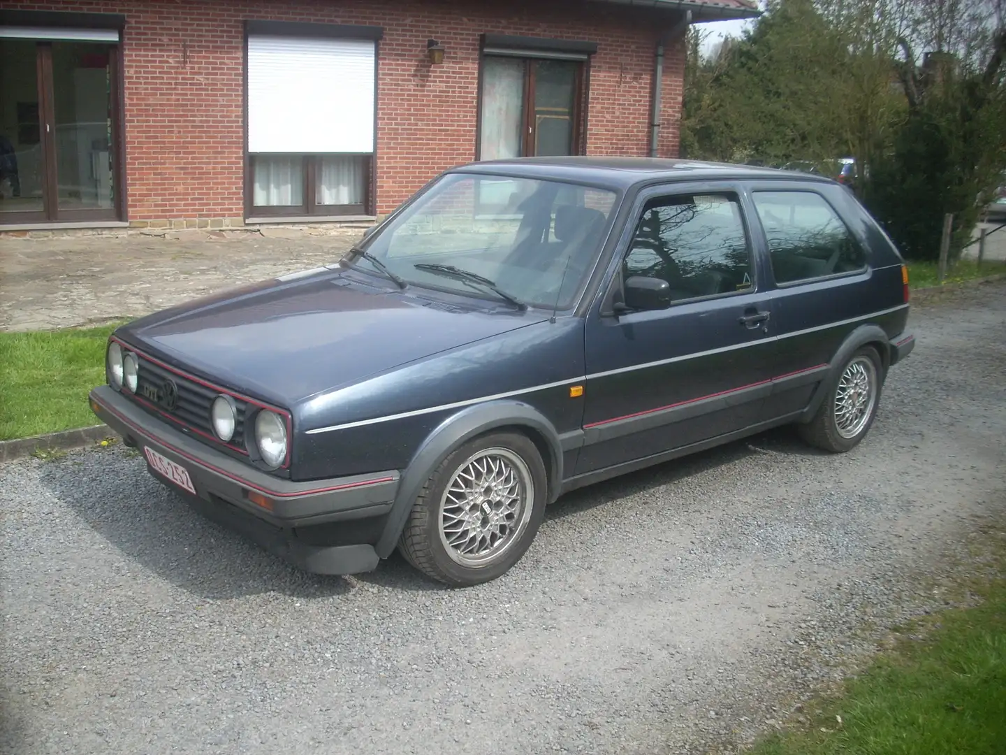 Volkswagen Golf 1.8 GTI 111cv Blauw - 1