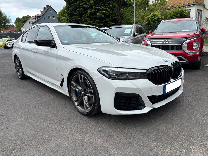 BMW 550 5 Limousine M550 i xDrive ACC/HUD/Massage — photo 3