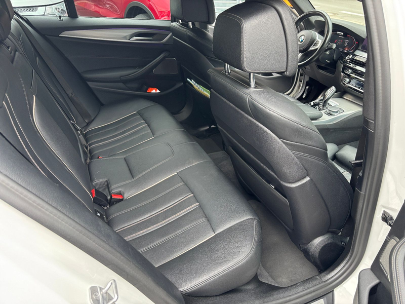 BMW 550 5 Limousine M550 i xDrive ACC/HUD/Massage — photo 11
