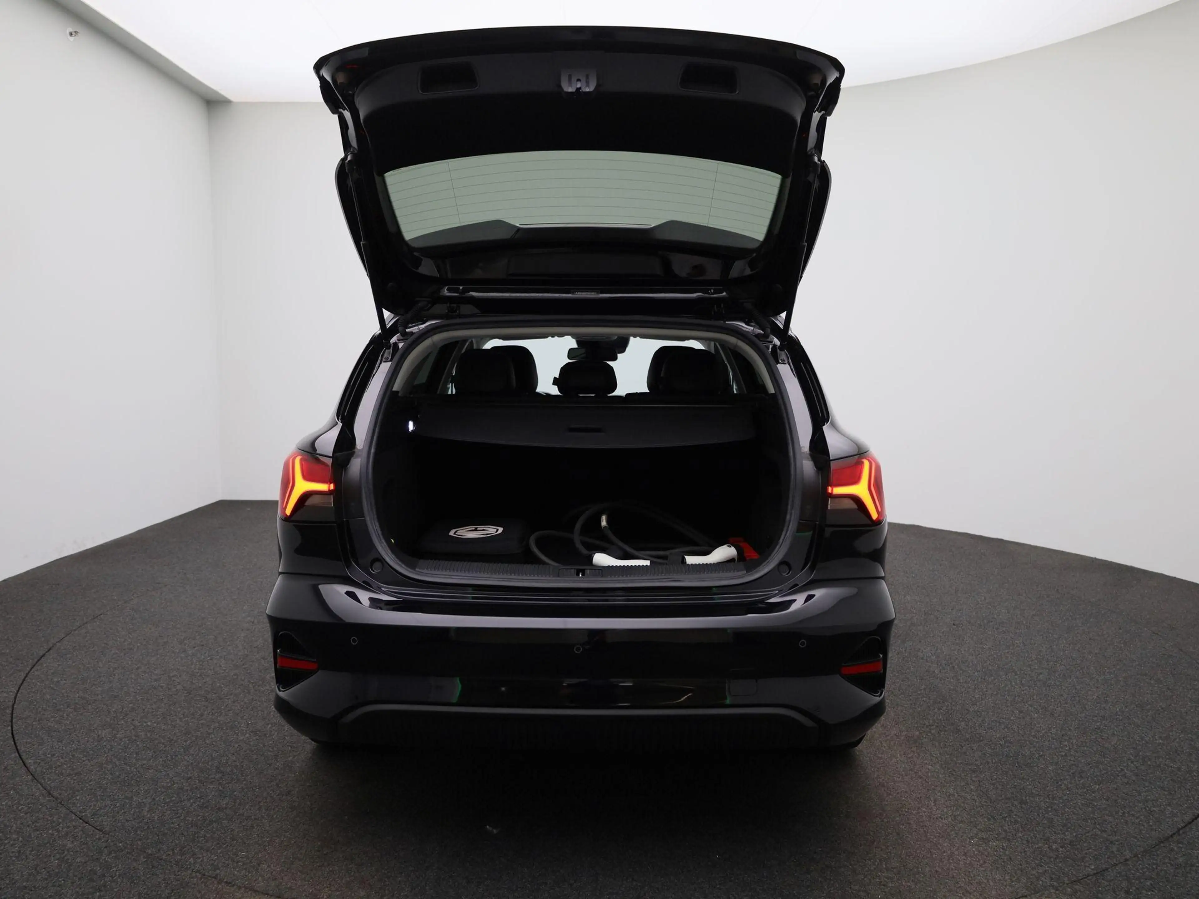 MG MG5 Long Range Luxury 61 kWh | Navi | CarPlay | 360 Ca — photo 11