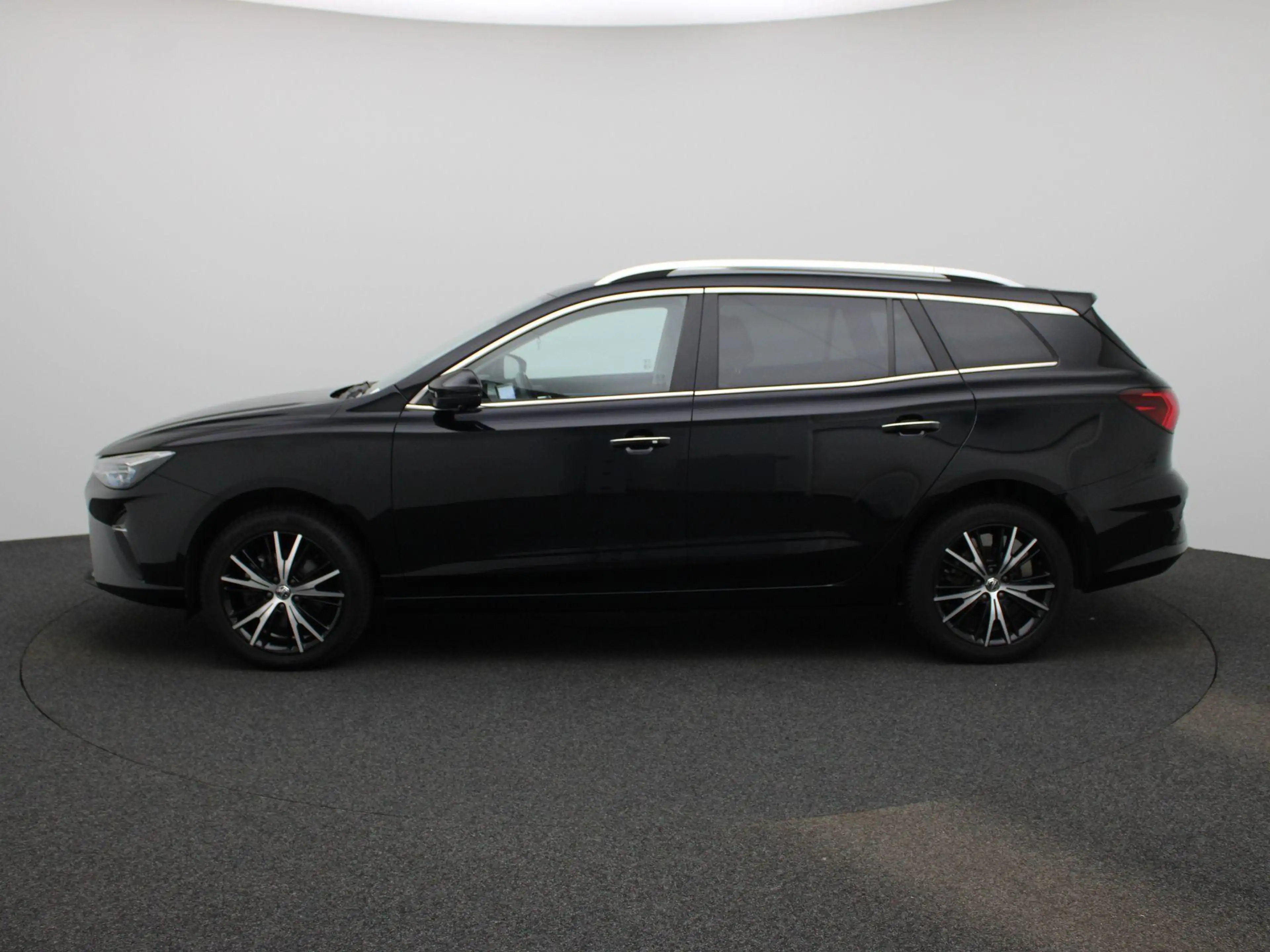 MG MG5 Long Range Luxury 61 kWh | Navi | CarPlay | 360 Ca — photo 4