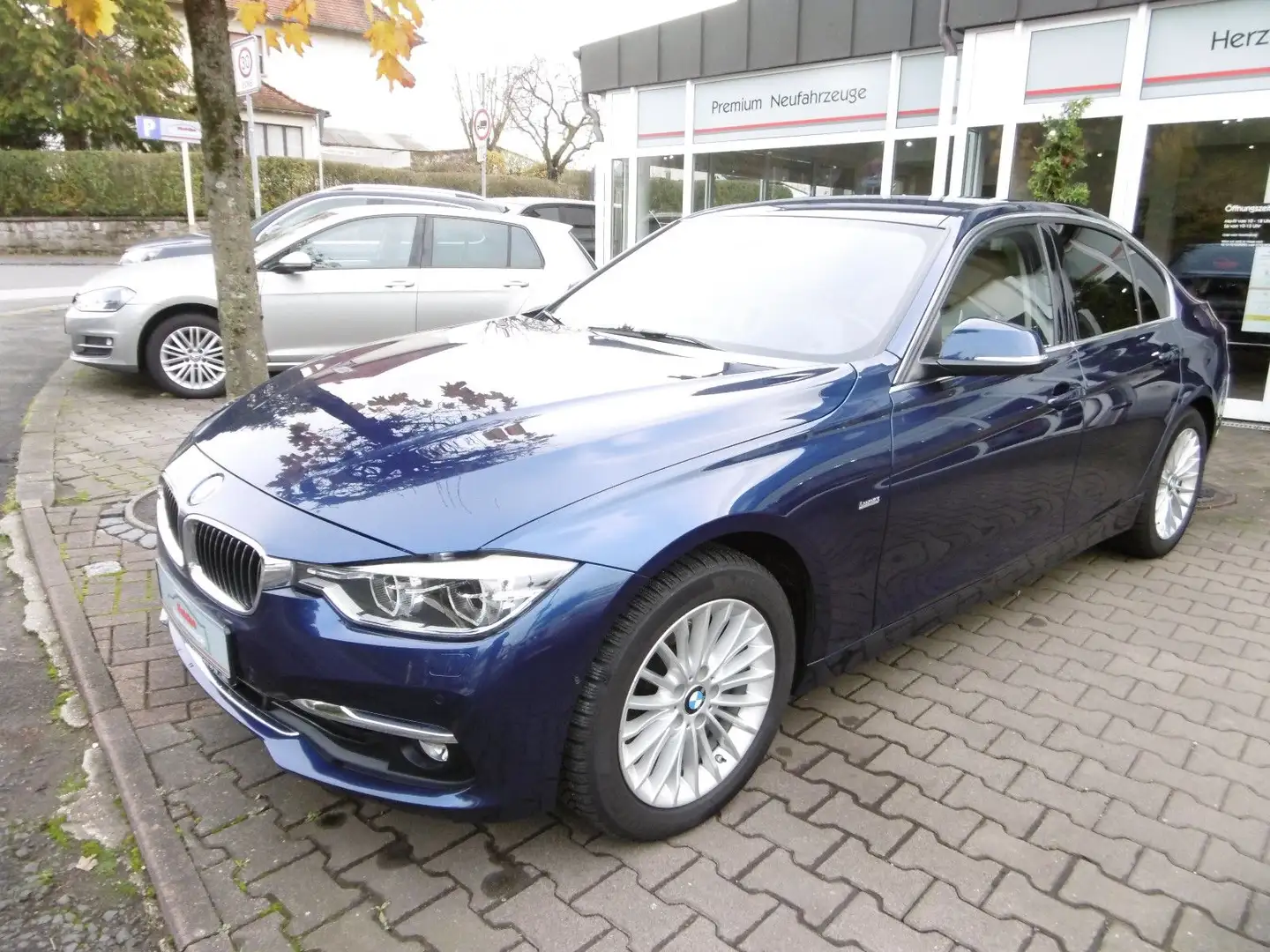 BMW 320 d xDrive Luxury Line Head Up Mavi - 2