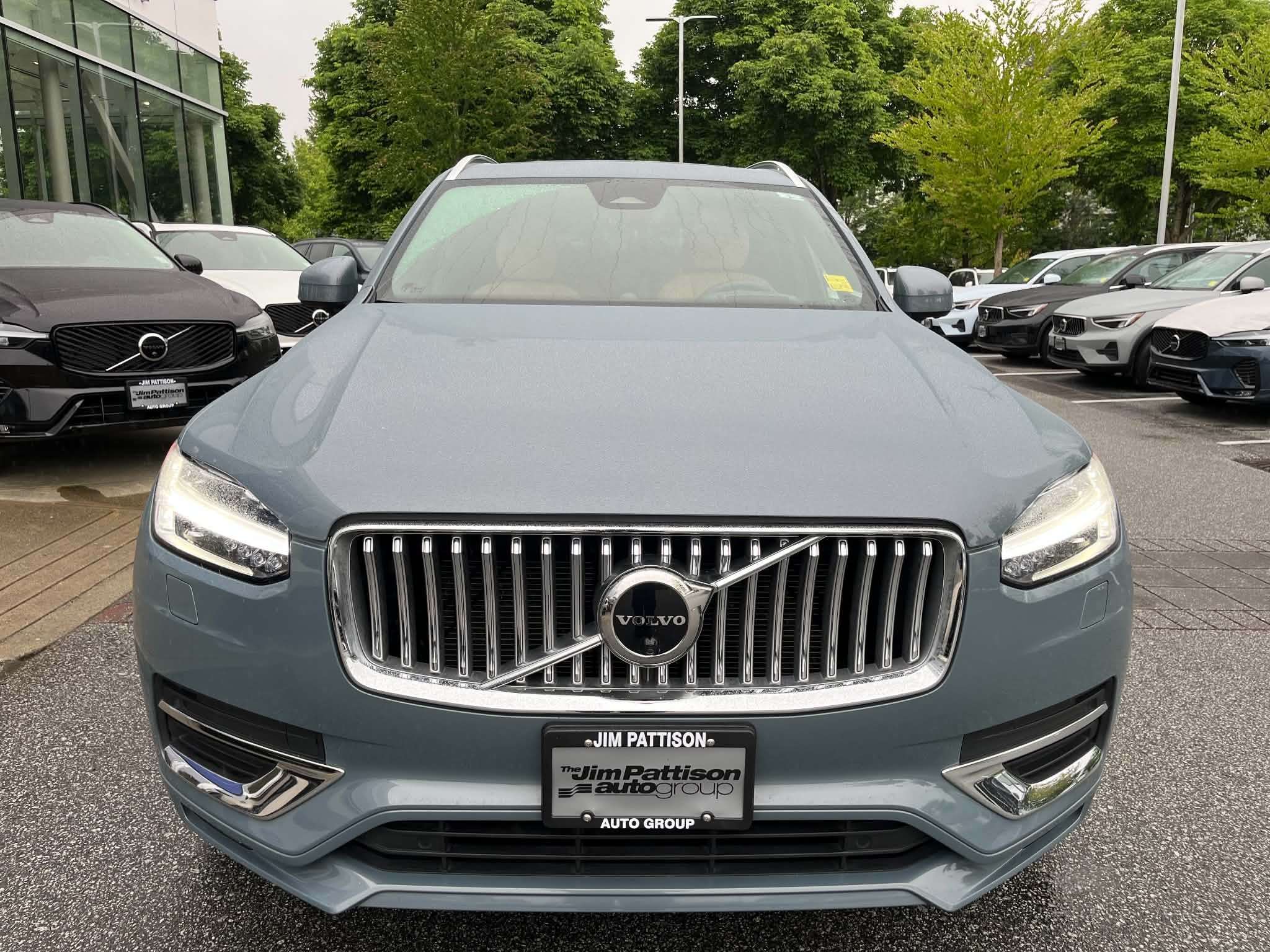2023 Volvo XC90 B6 AWD Ultimate Bright thumb 8
