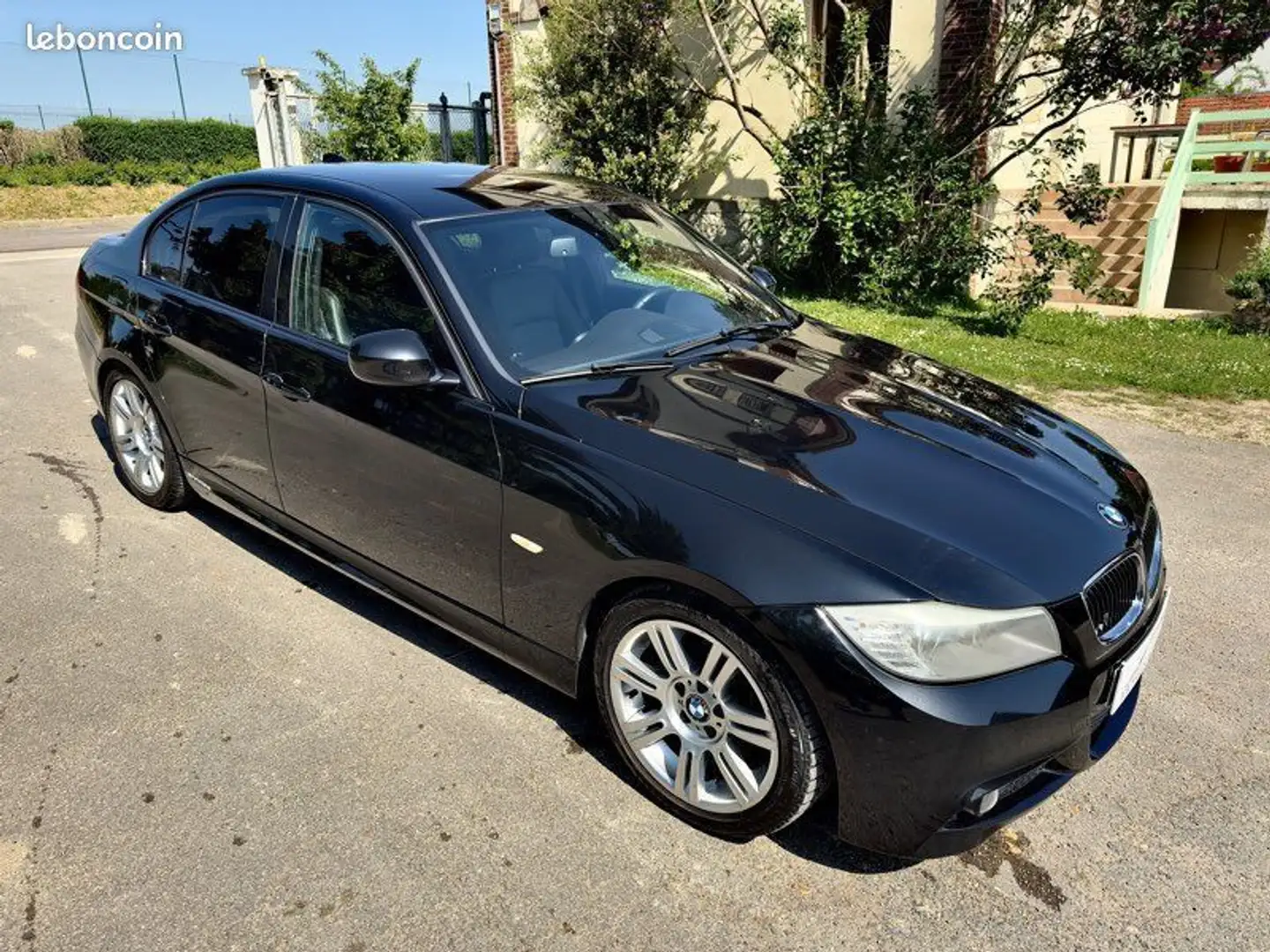 BMW 318 318d e90 pack -M LCI 7499e Noir - 2