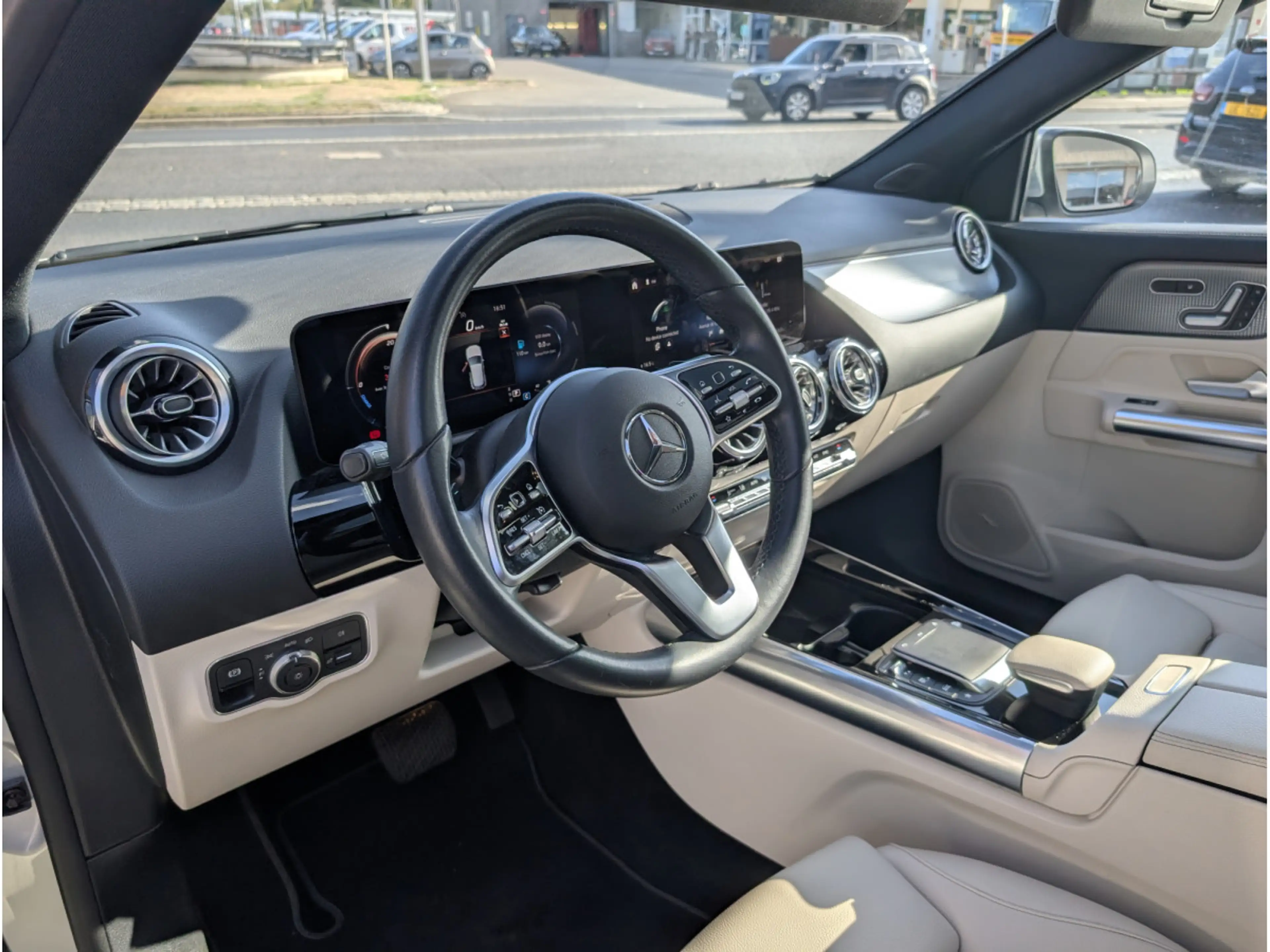 Mercedes-Benz GLA 200 163CV 7G-TRONIC * GARANTIE 36 MOIS * — photo 7
