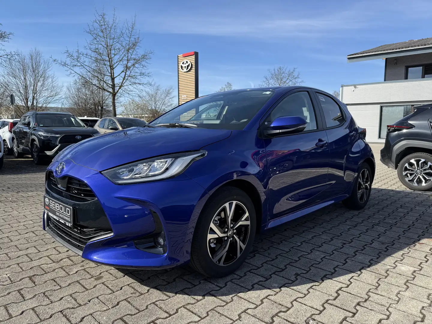 Toyota Yaris Hybrid Teamplayer inkl. Winterpaket* Blau - 2
