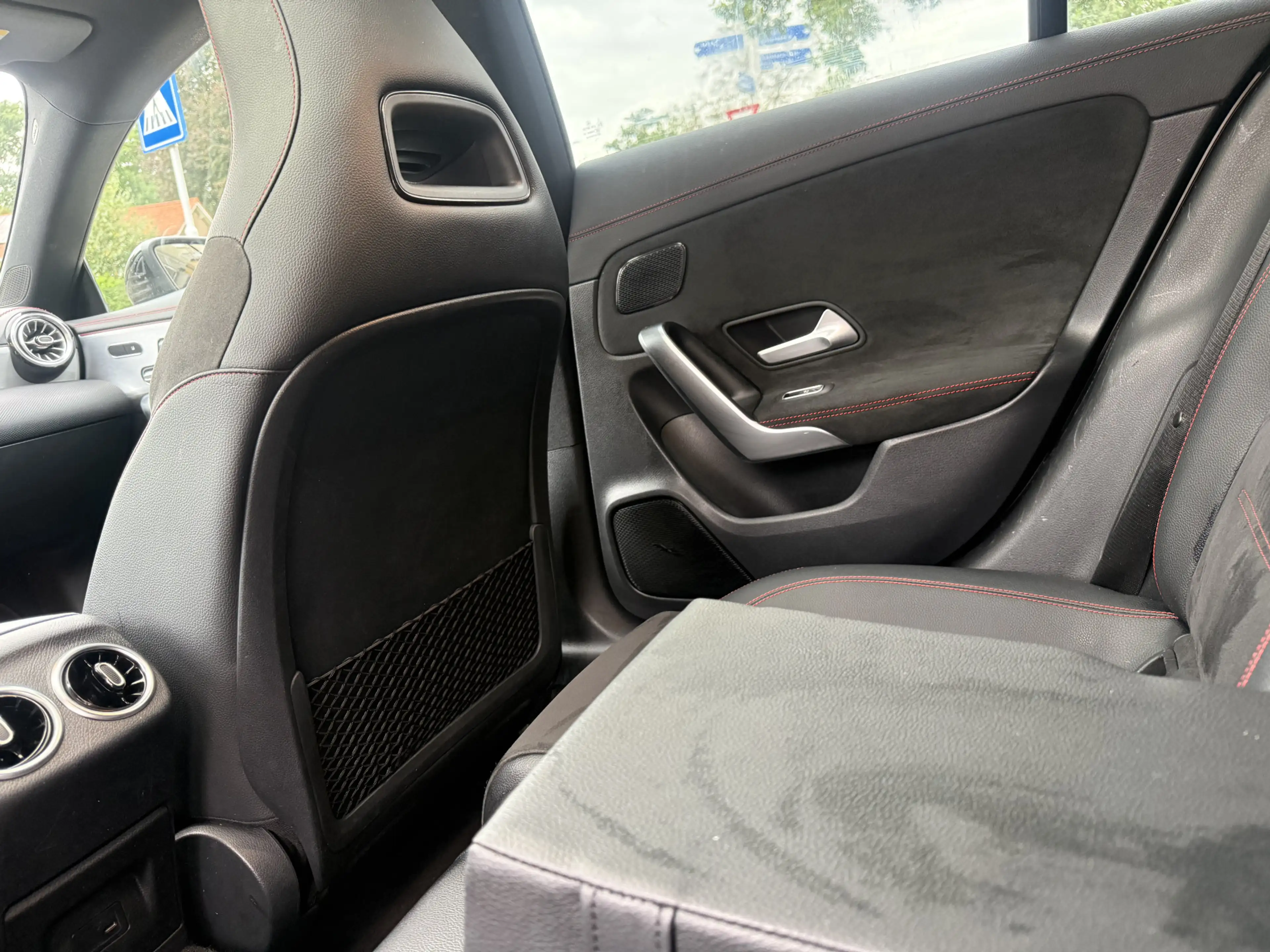 Mercedes-Benz CLA 180 Shooting Brake Bus Solution AMG aut., Pano | Memor — photo 13