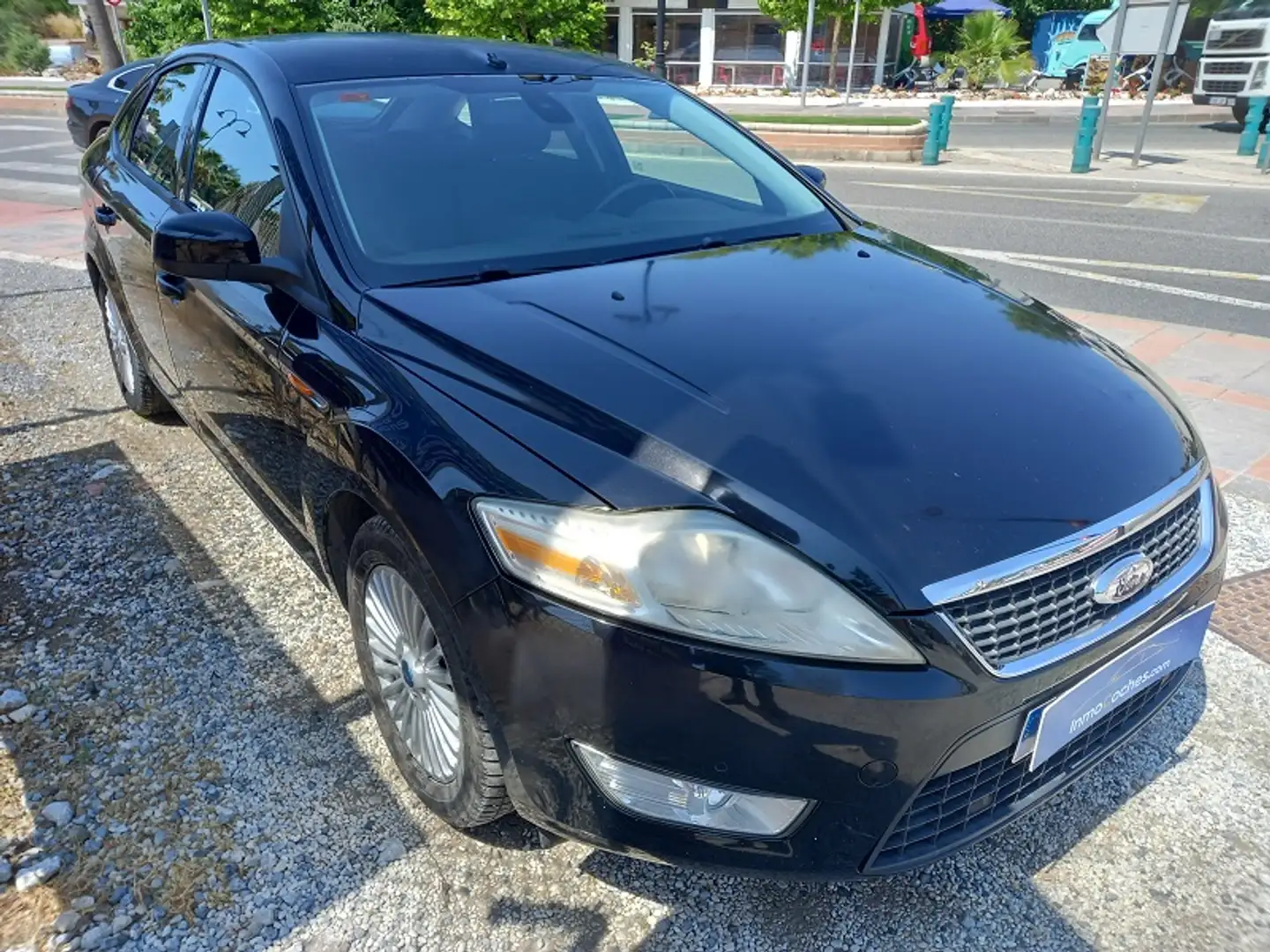 Ford Mondeo 1.8TDCi Trend Negro - 2