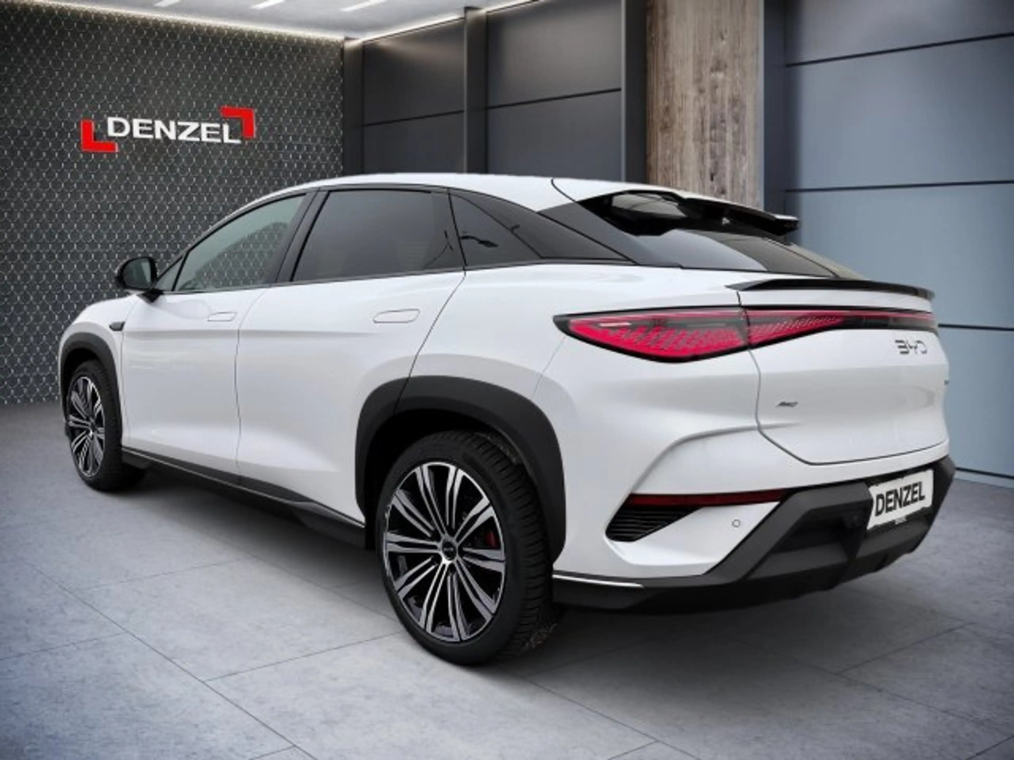 BYD Sealion 7 Excellence AWD — photo 3
