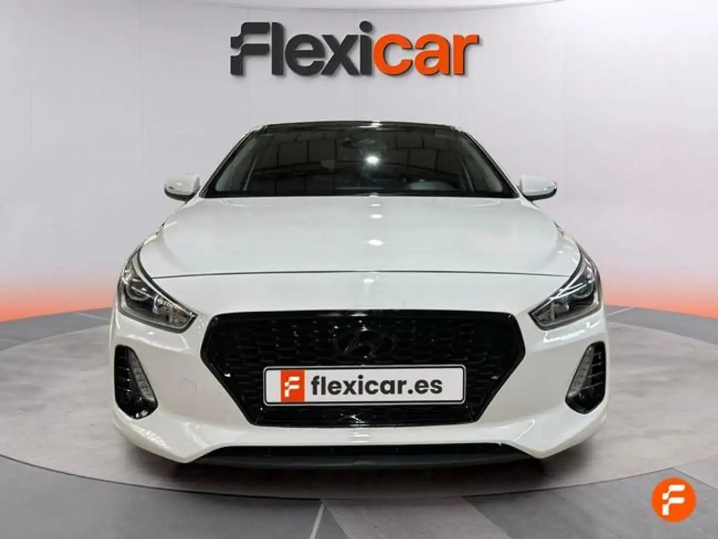 Hyundai i30 1.6+CRDi+81kW+%28110CV%29+Go%21 Blanc - 2