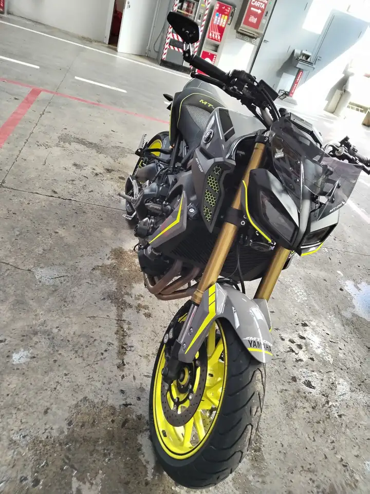 Yamaha MT-09
