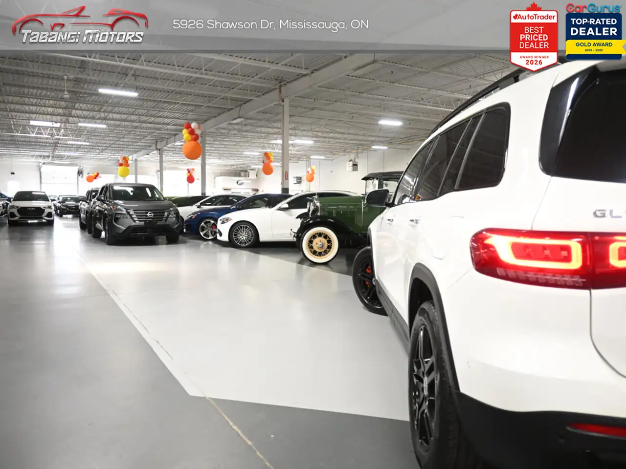 Mercedes-Benz GLB photo Mercedes-Benz GLB