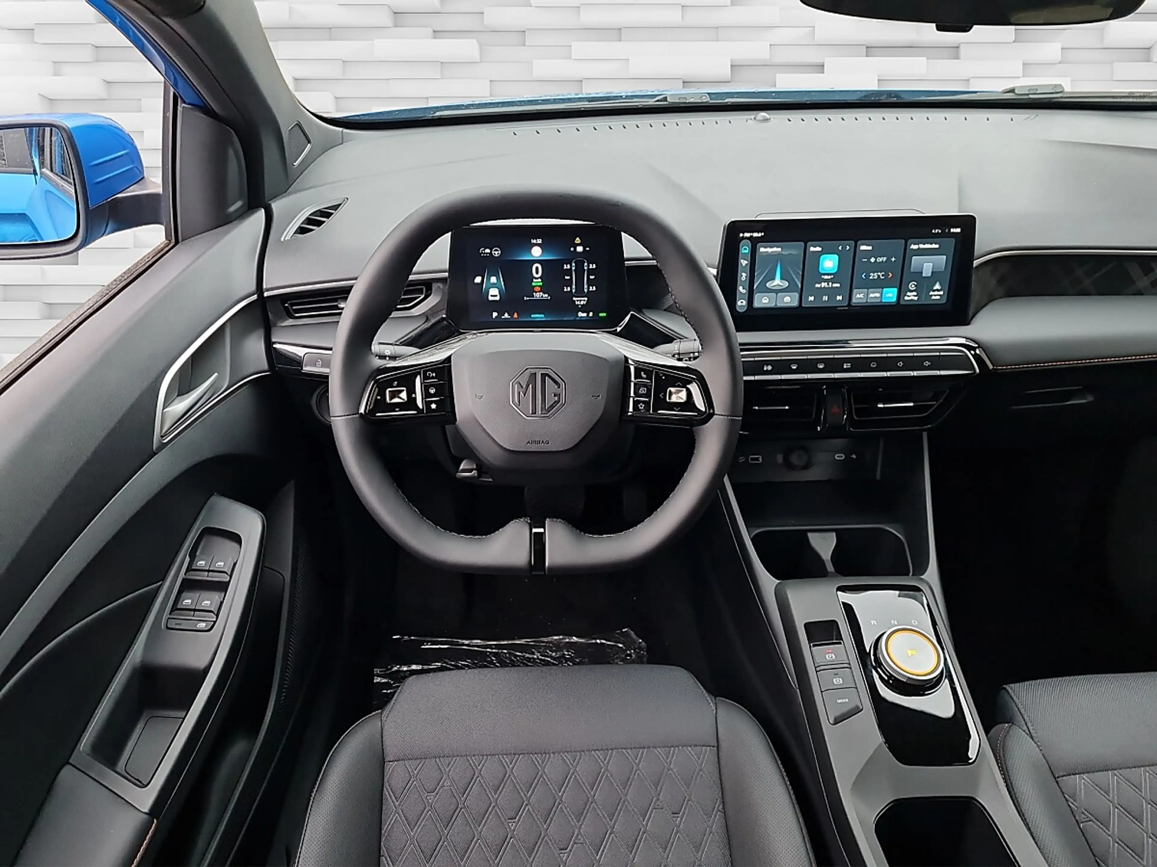 MG MG3 Hybrid+ Luxury Aut. — photo 9