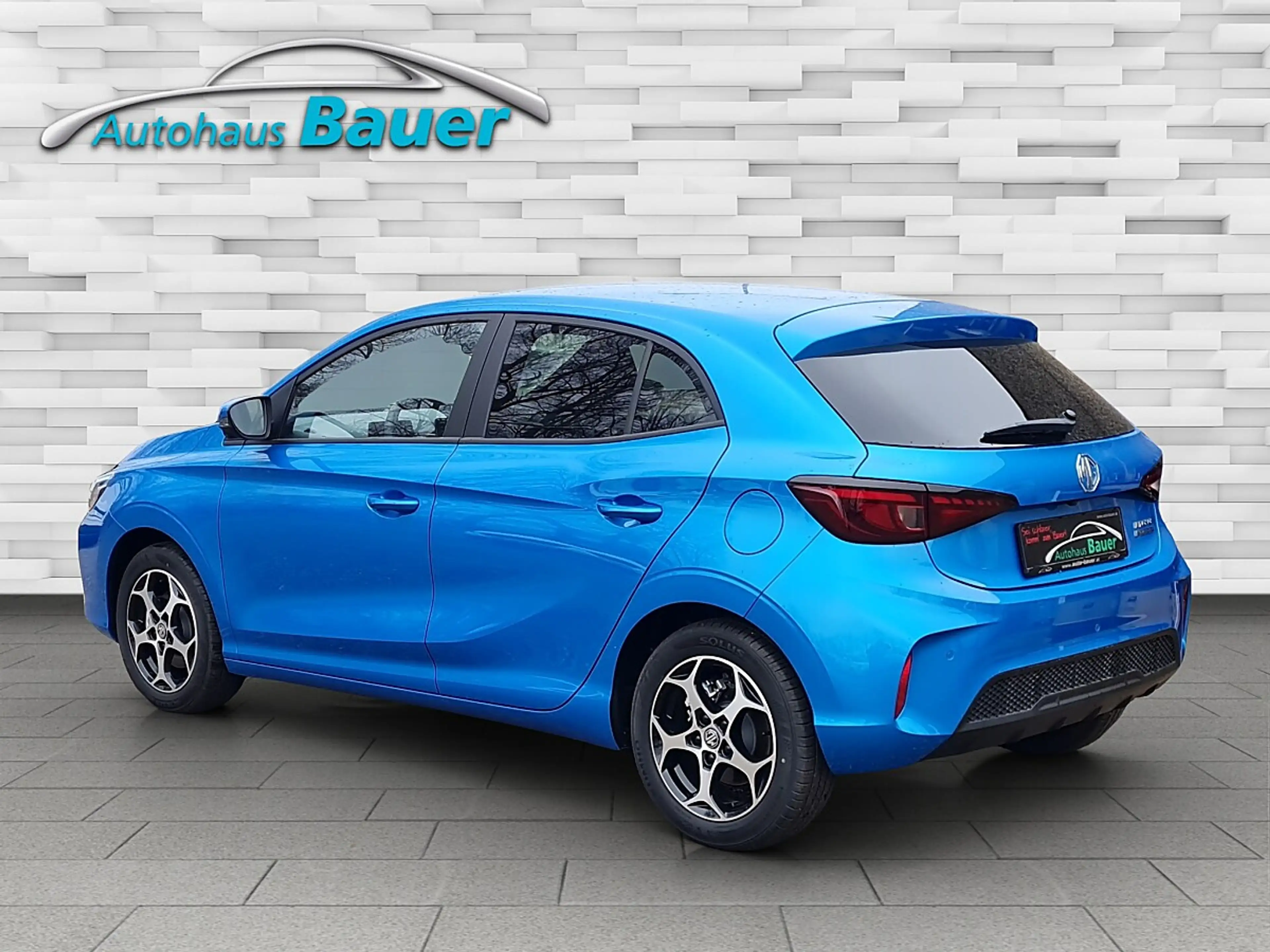 MG MG3 Hybrid+ Luxury Aut. — photo 3