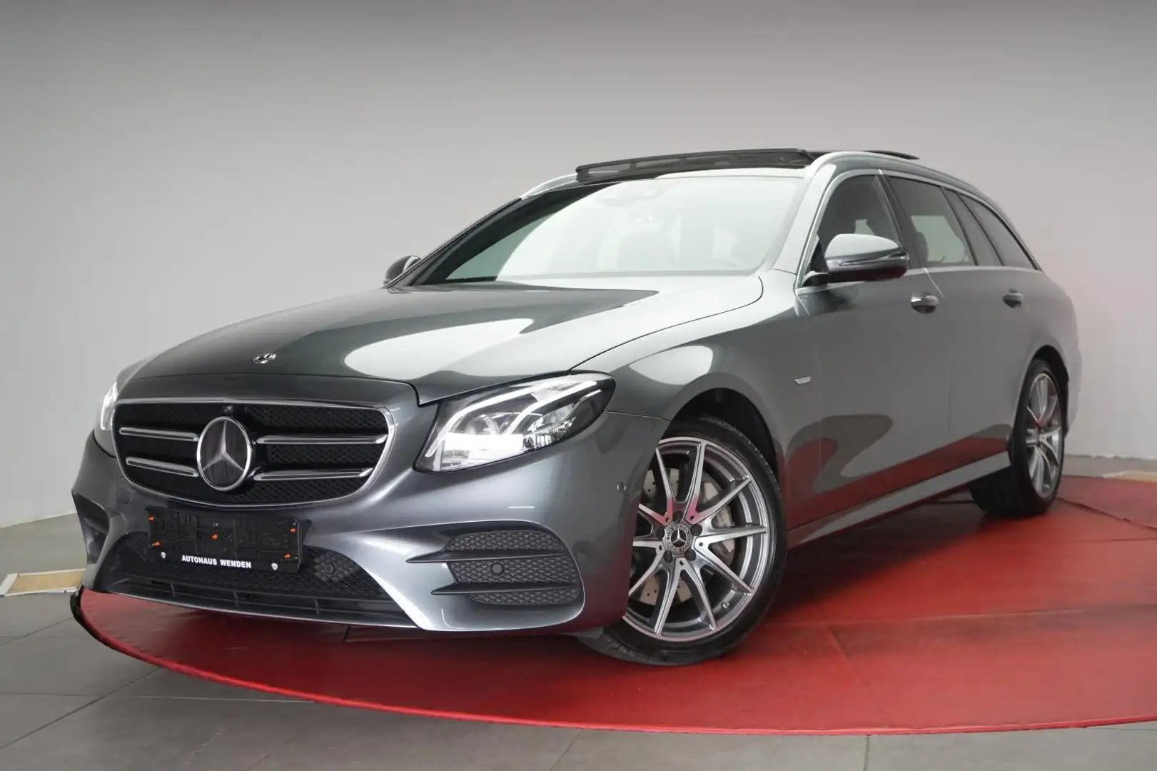 Mercedes-Benz E 400 d 4Matic T 9G-Tronic AMG Leder/Distronic/K Gris - 2