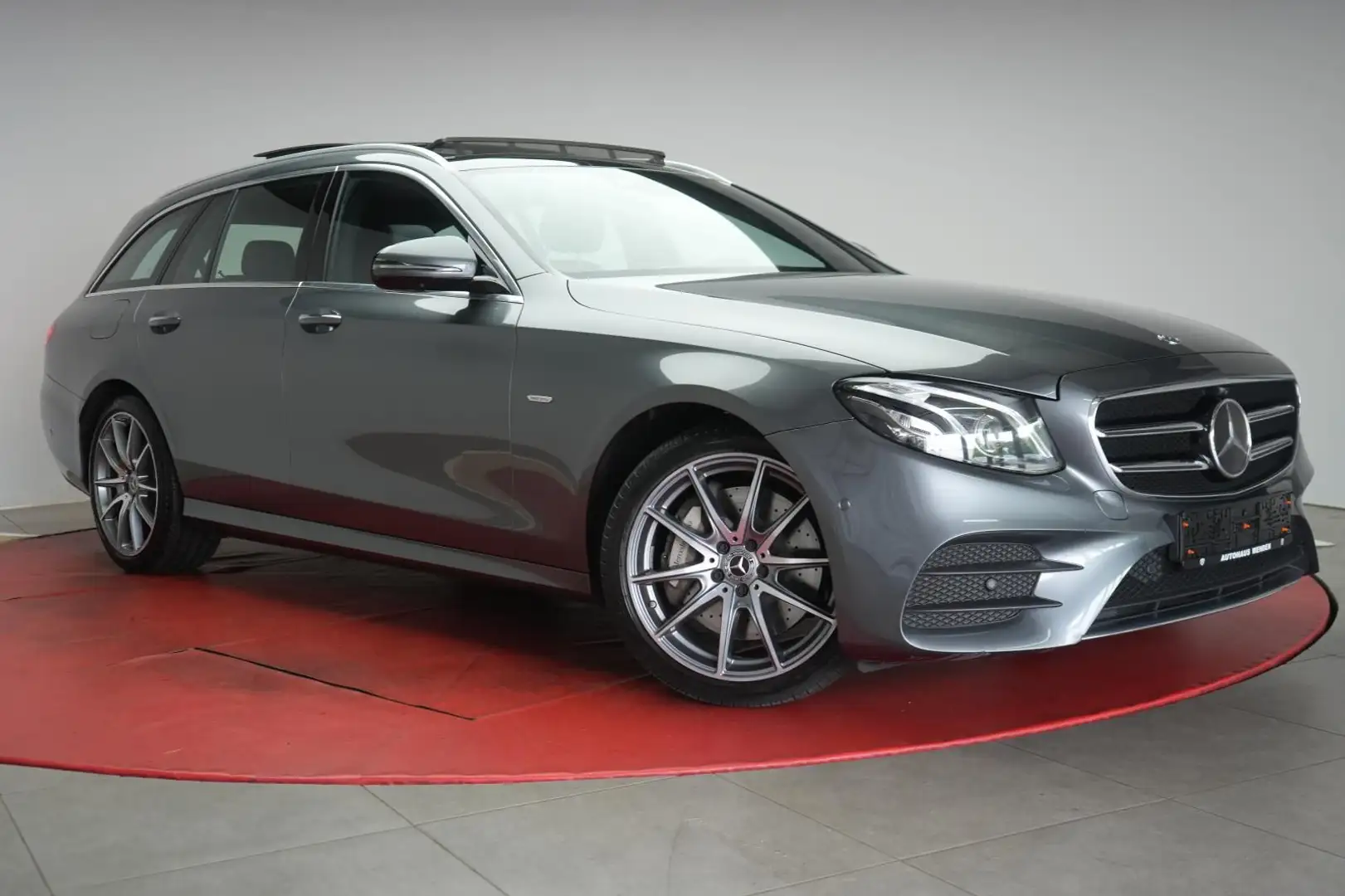 Mercedes-Benz E 400 d 4Matic T 9G-Tronic AMG Leder/Distronic/K Gris - 1