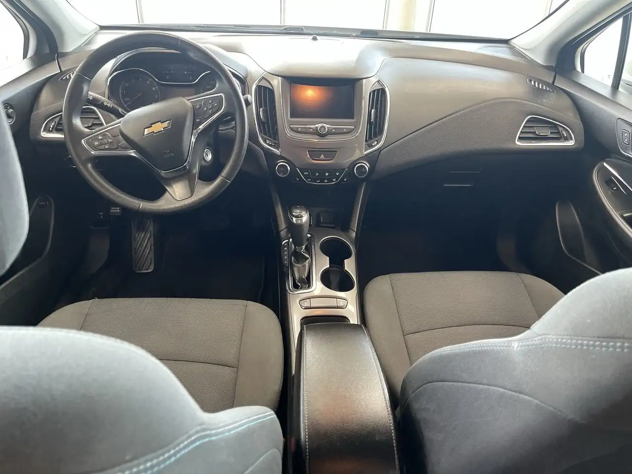 Chevrolet Cruze снимка Chevrolet Cruze