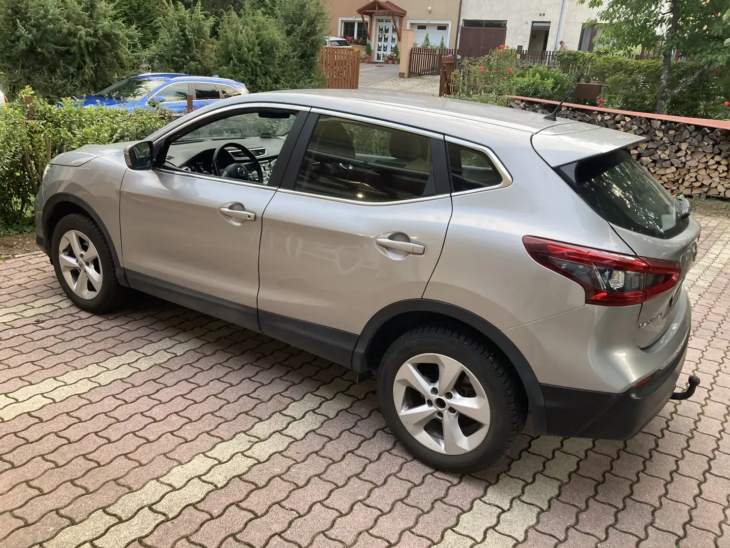 Nissan Qashqai 1.6 dCi 4 x DPF tekna - 2