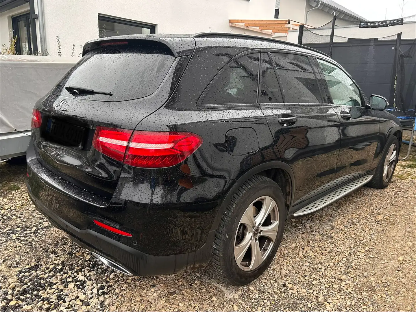 Mercedes-Benz GLC 220 GLC 220 d 4Matic 9G-TRONIC AMG Line Schwarz - 2
