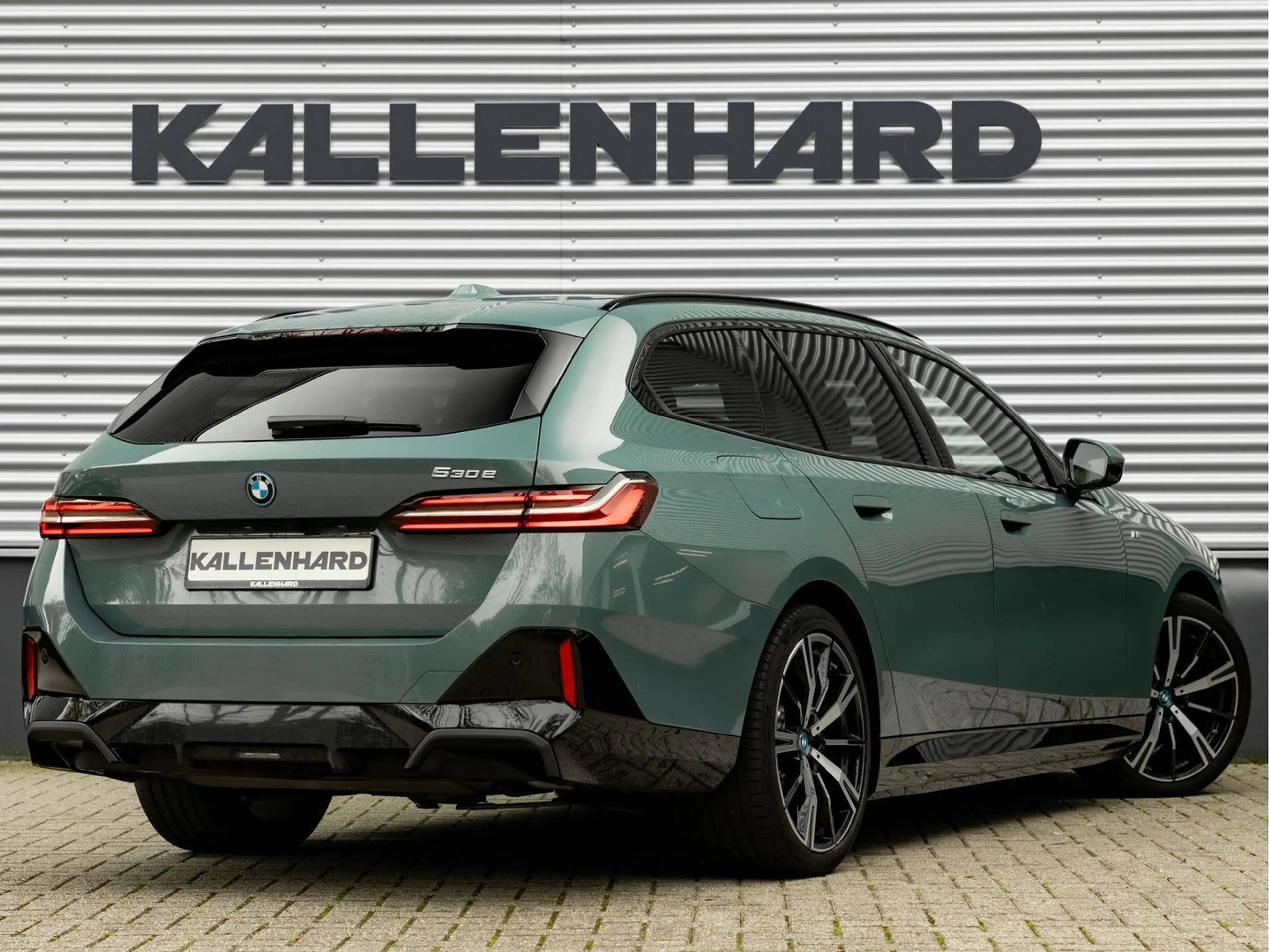 BMW 530 5-serie Touring 530e M-Sport - Pano - AHK - — photo 3