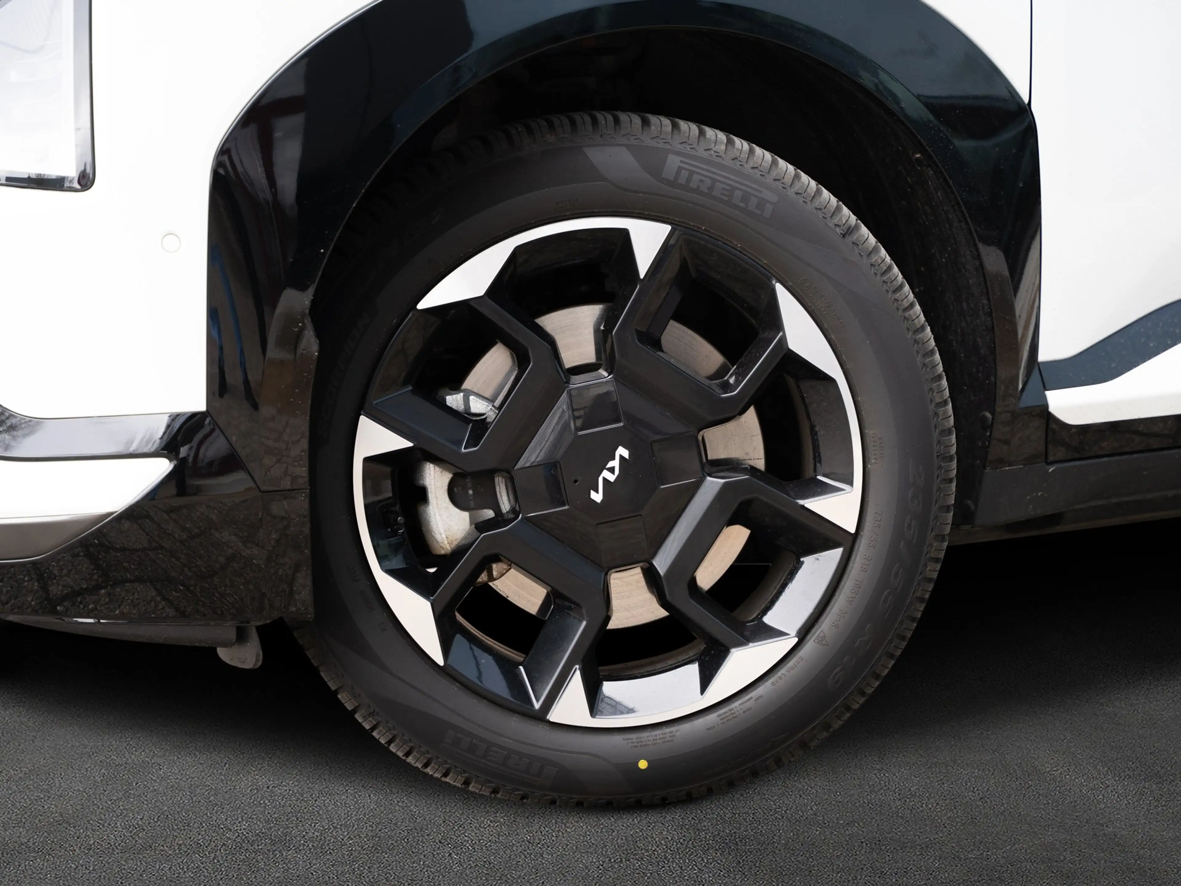Kia EV5 | GT-Line | 81 kWh | ACC | LED | LEDER | NAVI | PA — photo 4