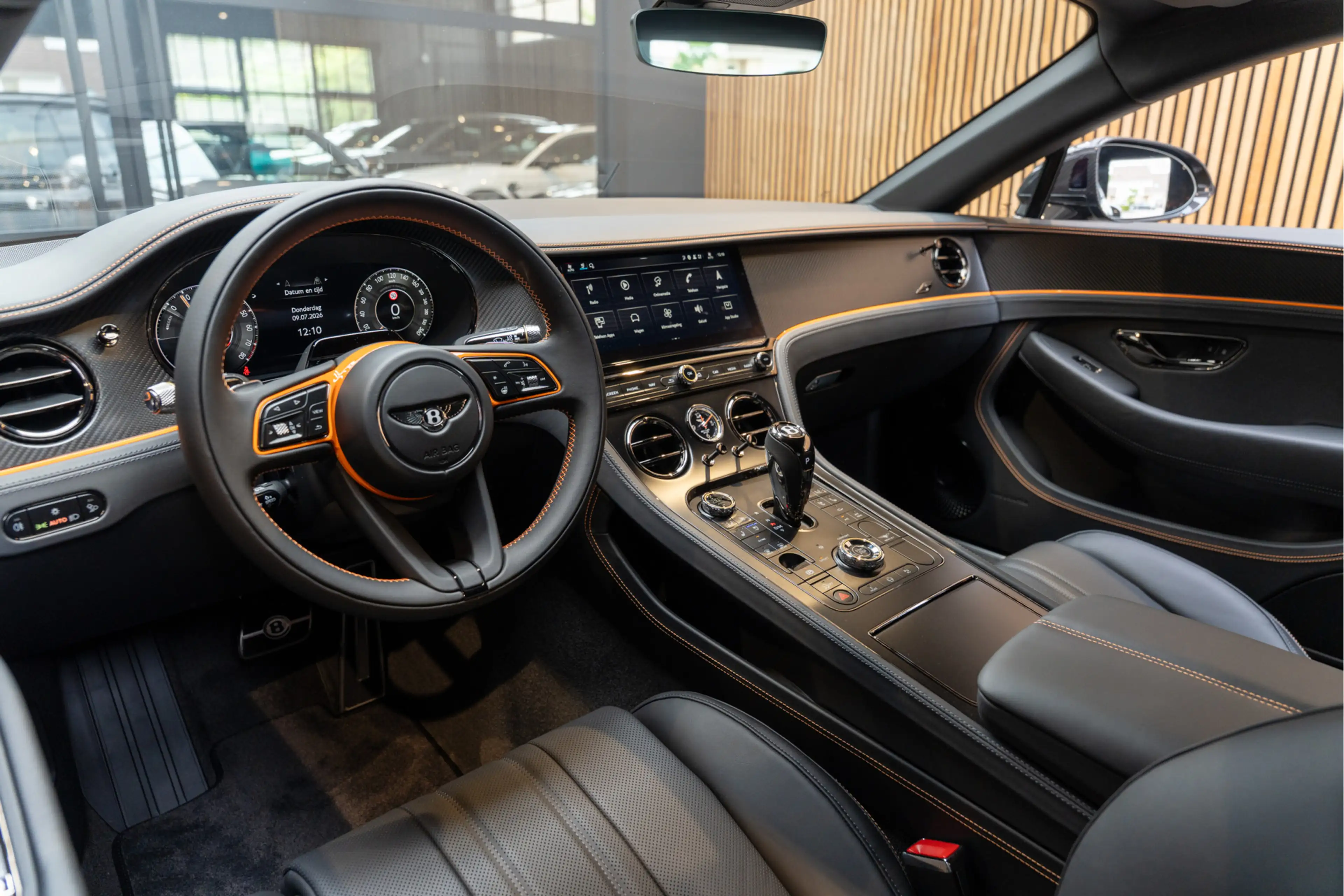 Bentley Continental GT S Carbon Styling Edition 4.0 V8 Hybrid GT S — photo 6