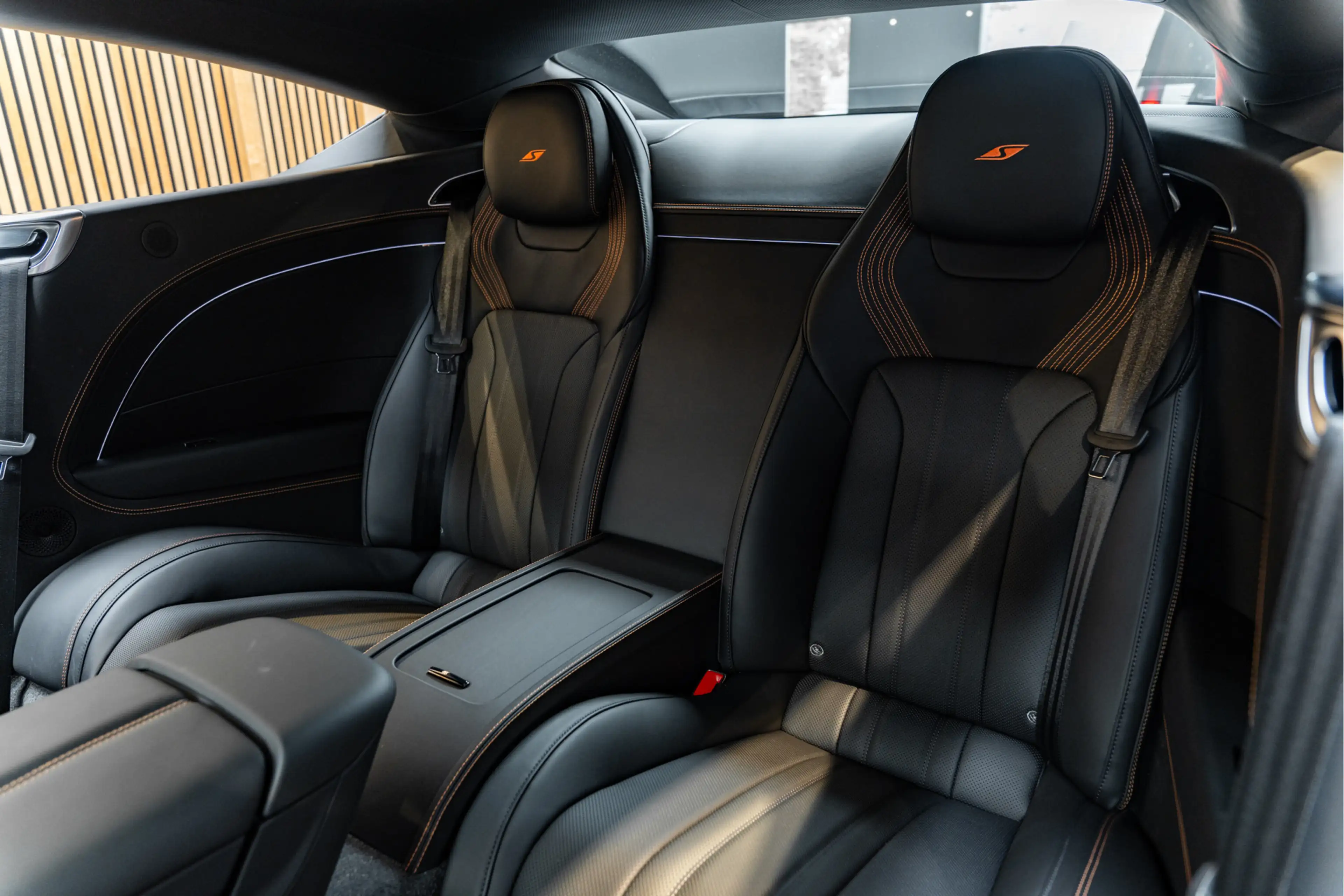 Bentley Continental GT S Carbon Styling Edition 4.0 V8 Hybrid GT S — photo 10