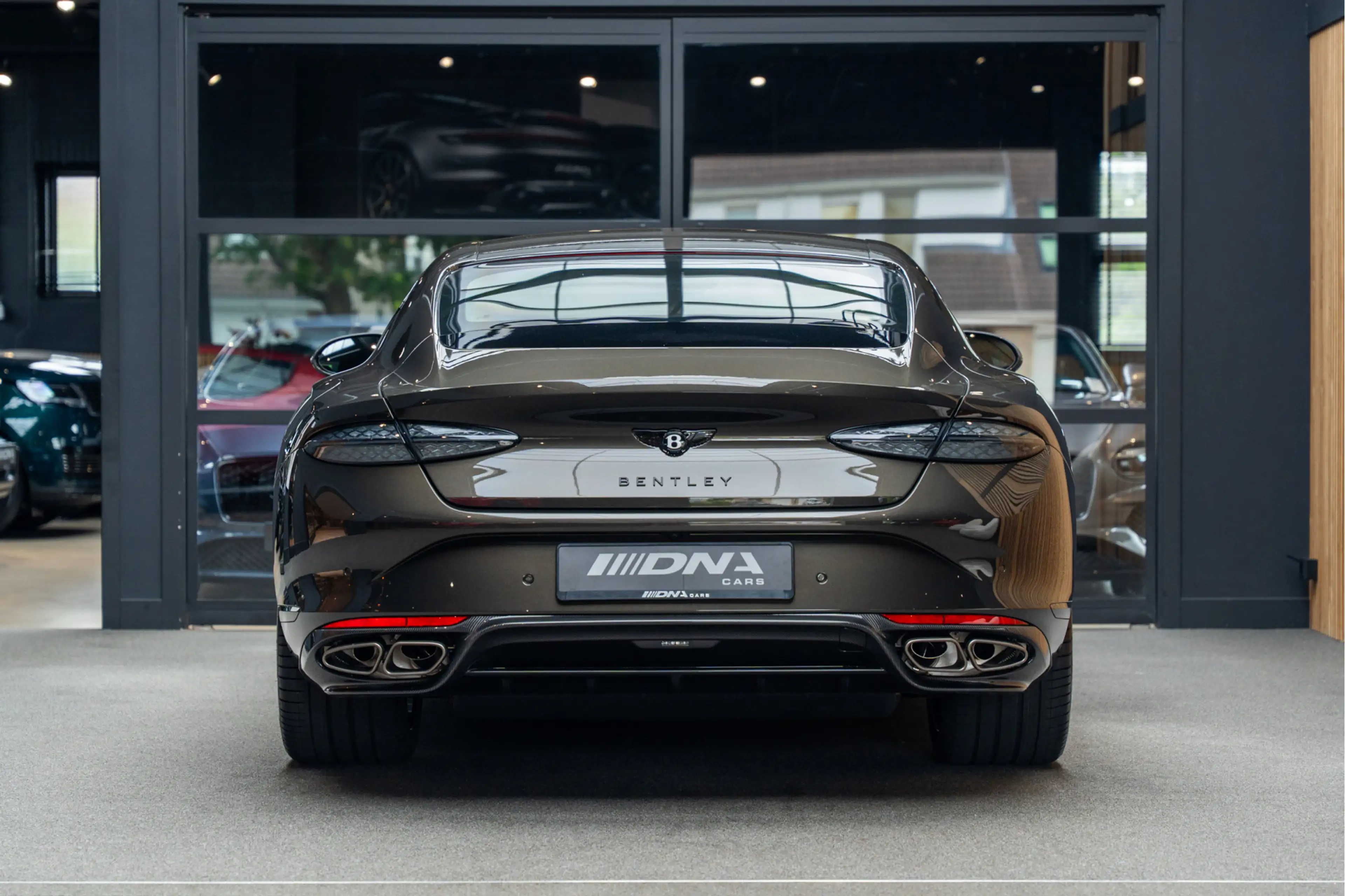 Bentley Continental GT S Carbon Styling Edition 4.0 V8 Hybrid GT S — photo 4