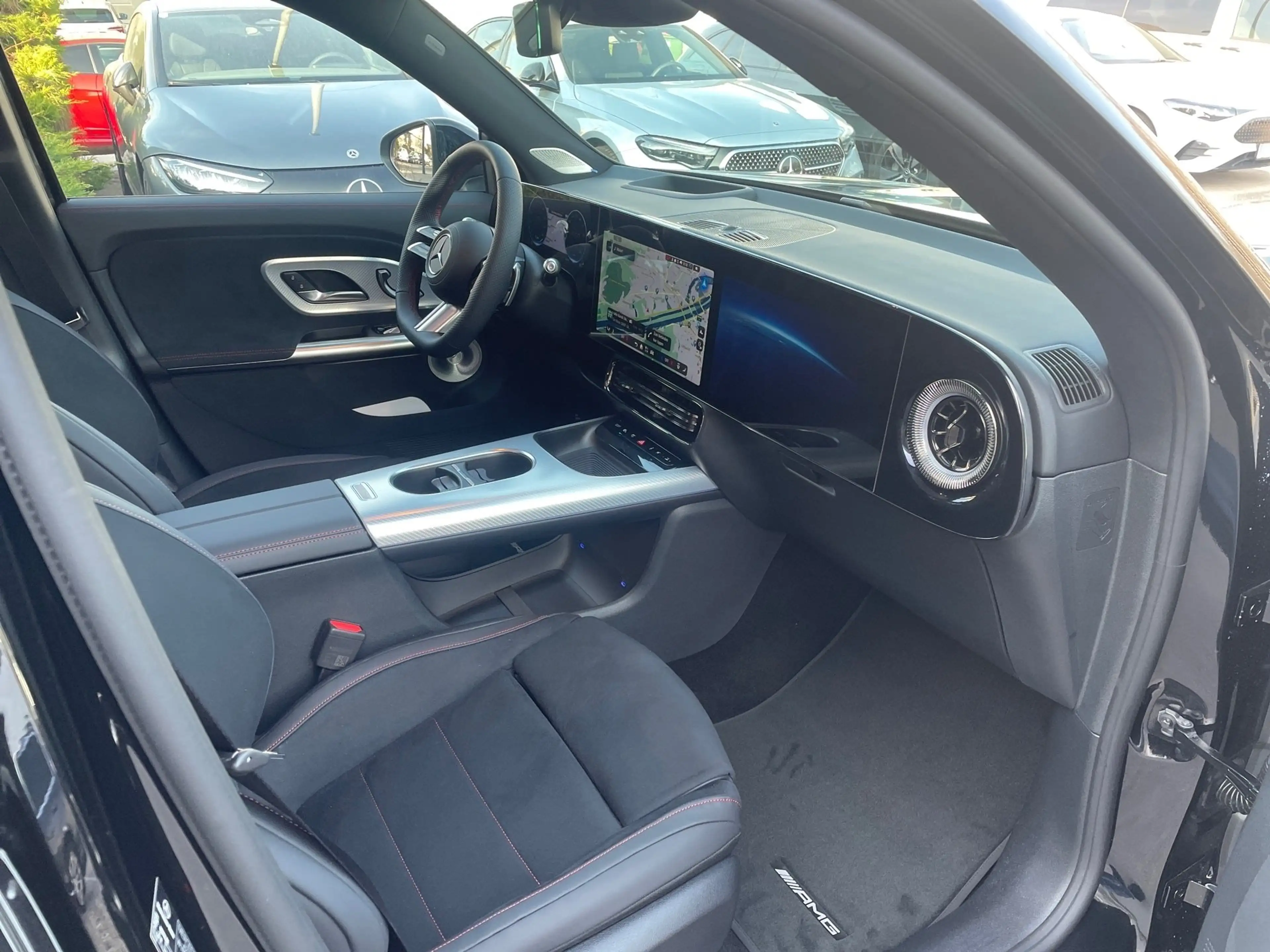 Mercedes-Benz GLB 250 + EQ Navi,Rückfahrkamera,Klimaautomatik — photo 12