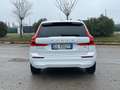 Volvo XC60 AUTOCARRO 5 POSTI 2.0 b4 Momentum auto Bianco - thumbnail 12
