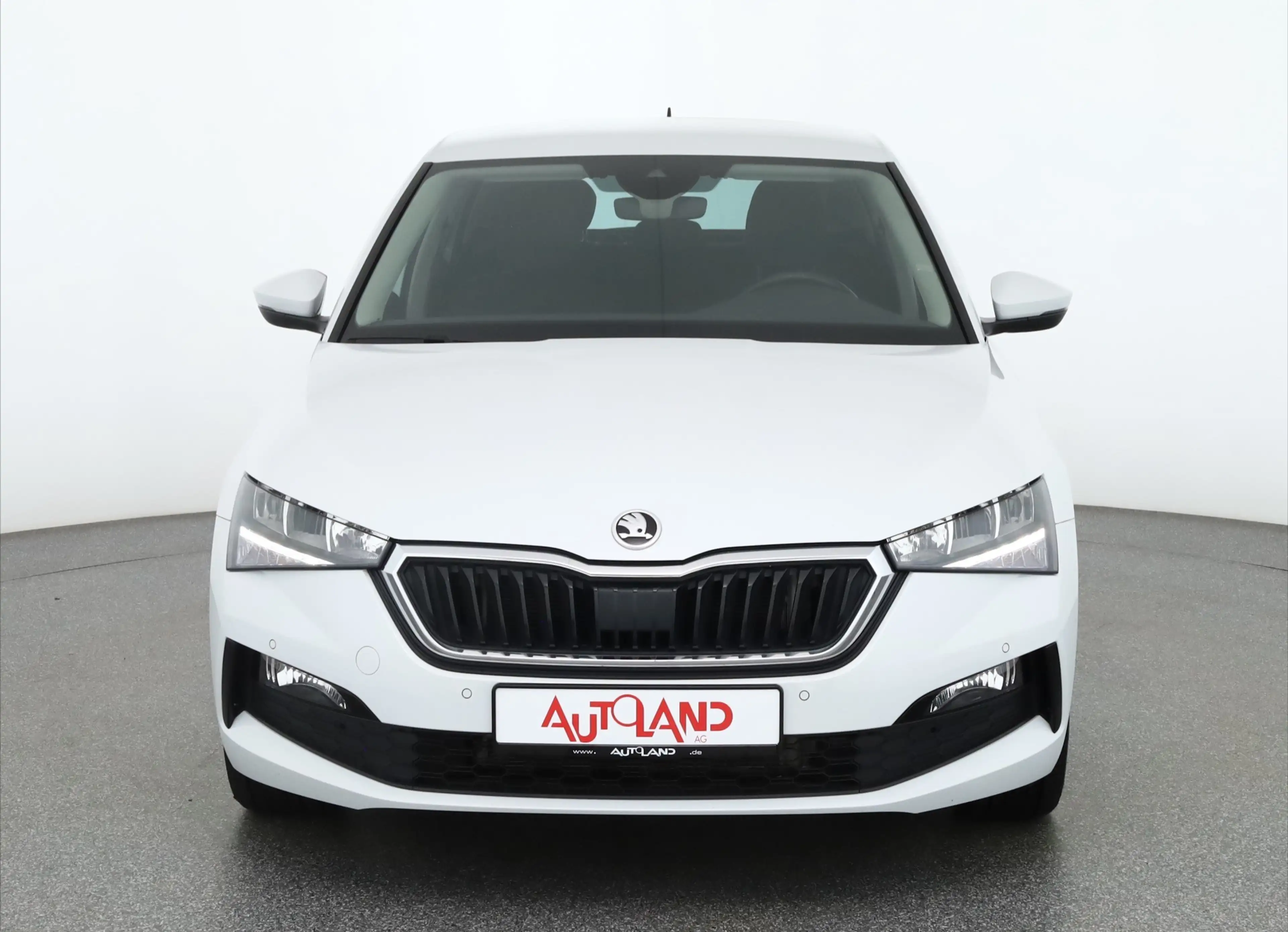 Skoda Scala 1.0 Ambition LED Navi Virtual Cockpit PDC — photo 8