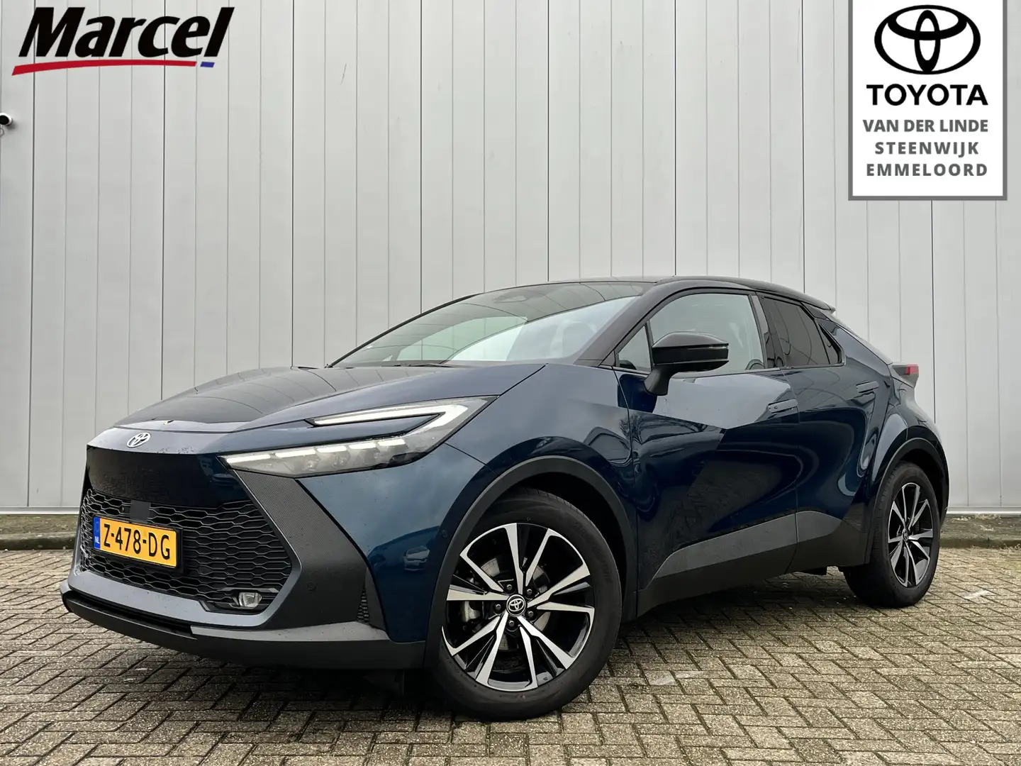 Toyota C-HR 2.0 Hybrid 200 First Edition NL auto Bi-Tone Camer Bleu - 1