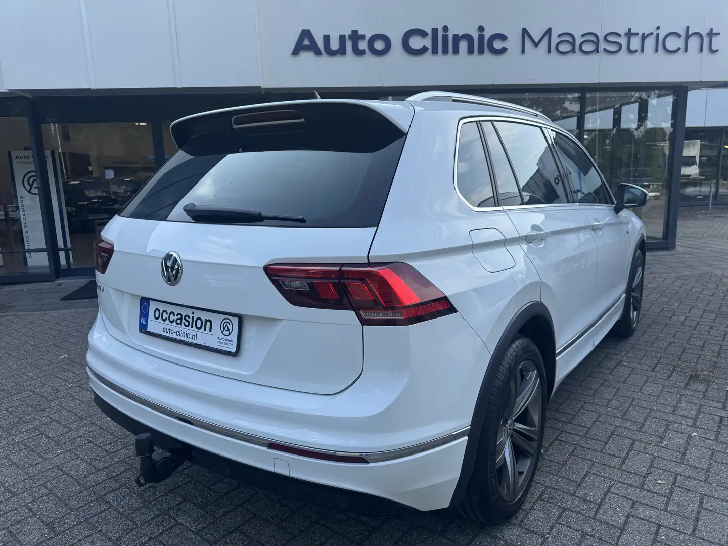Volkswagen Tiguan 1.4 150PK TSI R-Line | 12 MDN GARANTIE | ADAPTIVE Blanco - 2