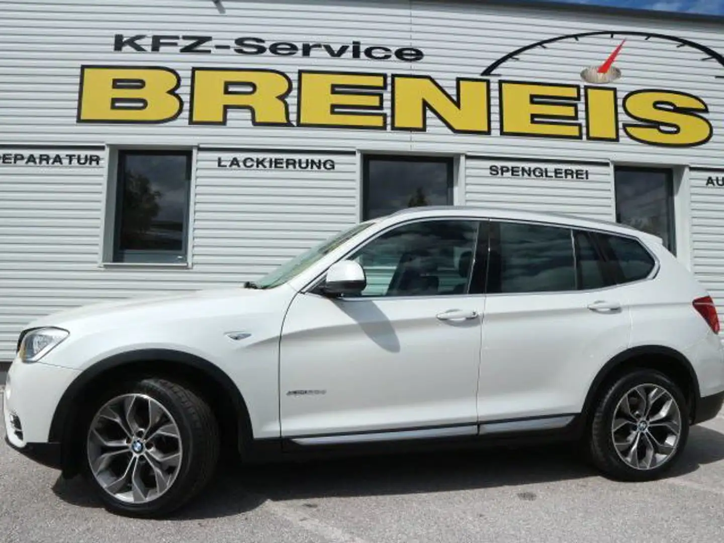 BMW X3 xDrive 20 d M-Paket *Aut.*AHK*NAVI* Weiß - 2