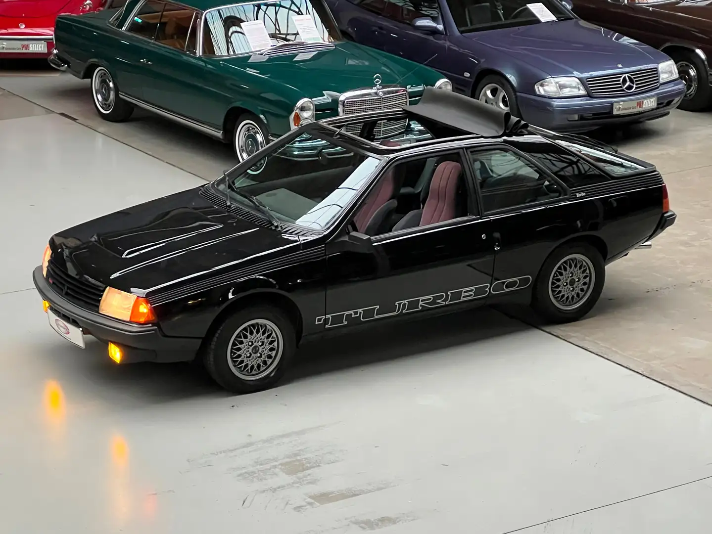 Renault Fuego Fuego Turbo Schwarz - 1