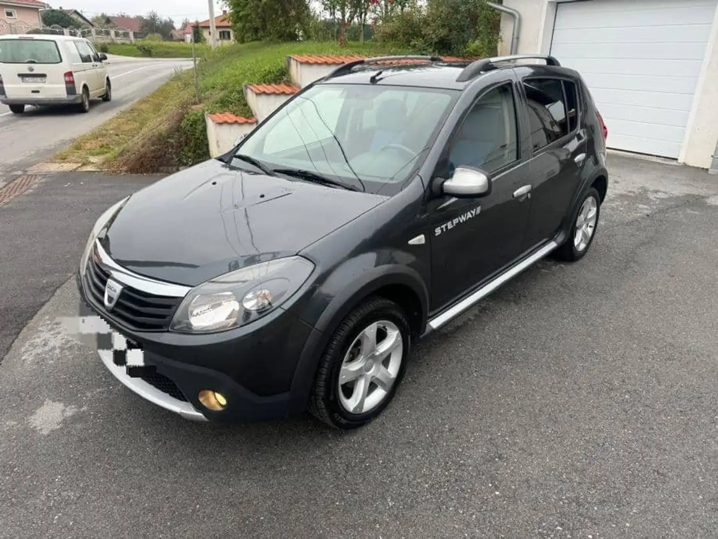 Dacia Sandero 1.6 MPI 90 Blackline - 2