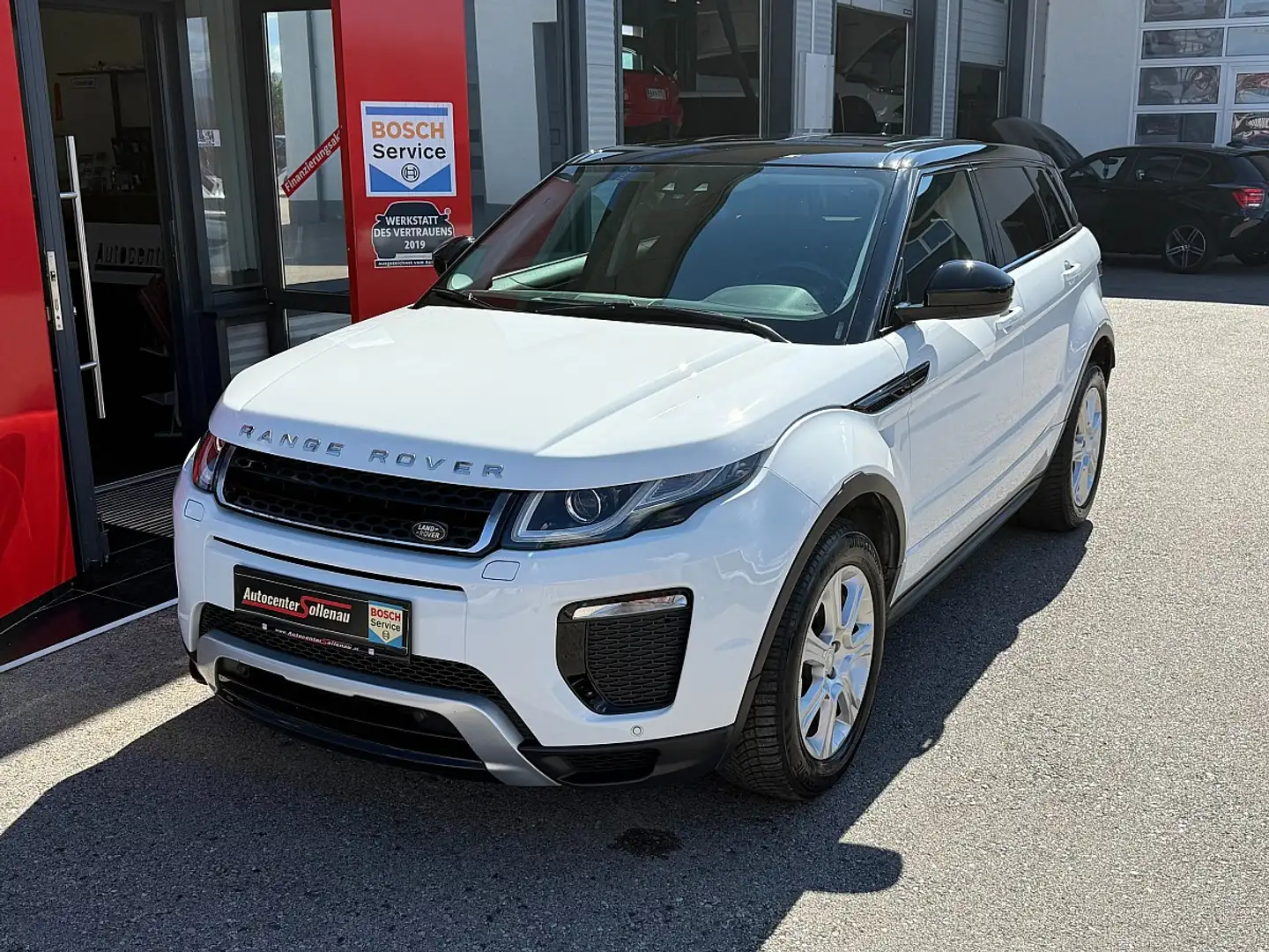 Land Rover Range Rover Evoque HSE Dynamic 2,0 TD4 Aut. Weiß - 2