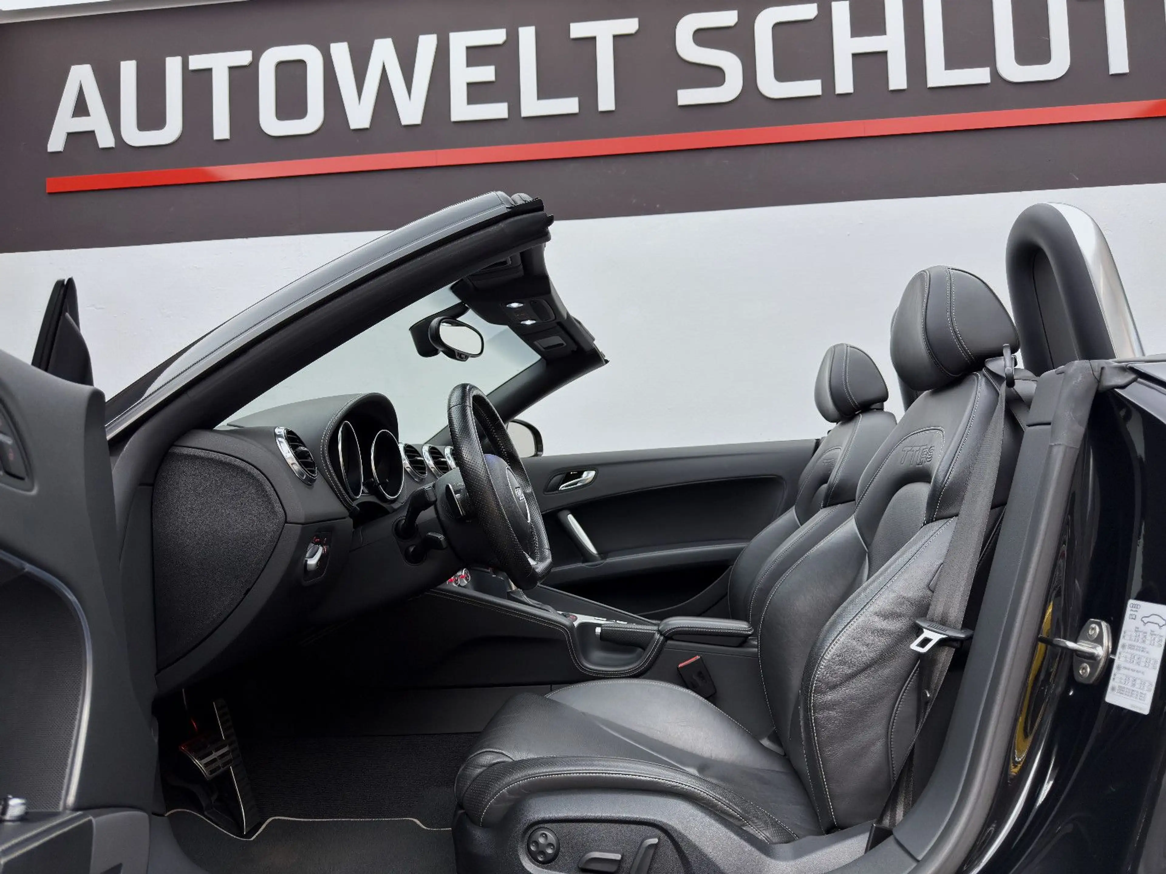 Audi TT RS Plus 2.5 TFSI Roadster quattro *KW*20 Zoll — photo 10