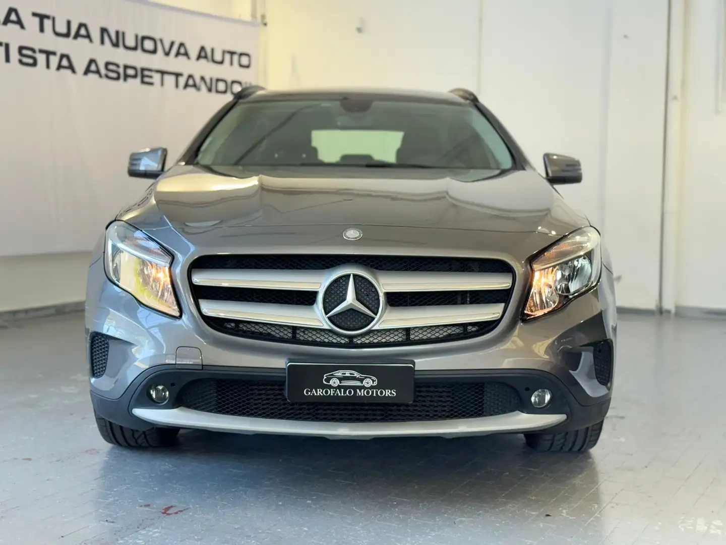 Mercedes-Benz GLA 200 GLA-X156 2014 d (cdi) Executive 4matic auto Grijs - 1