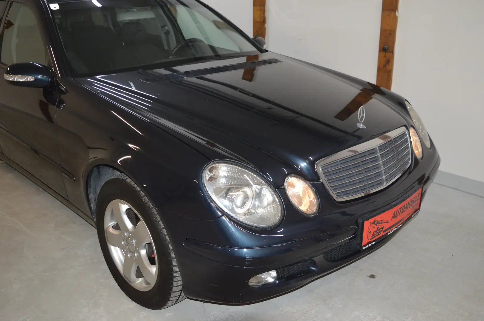 Mercedes-Benz E 220 CDI **2.Besitz**Schiebedach**140.000TKM** Noir - 2
