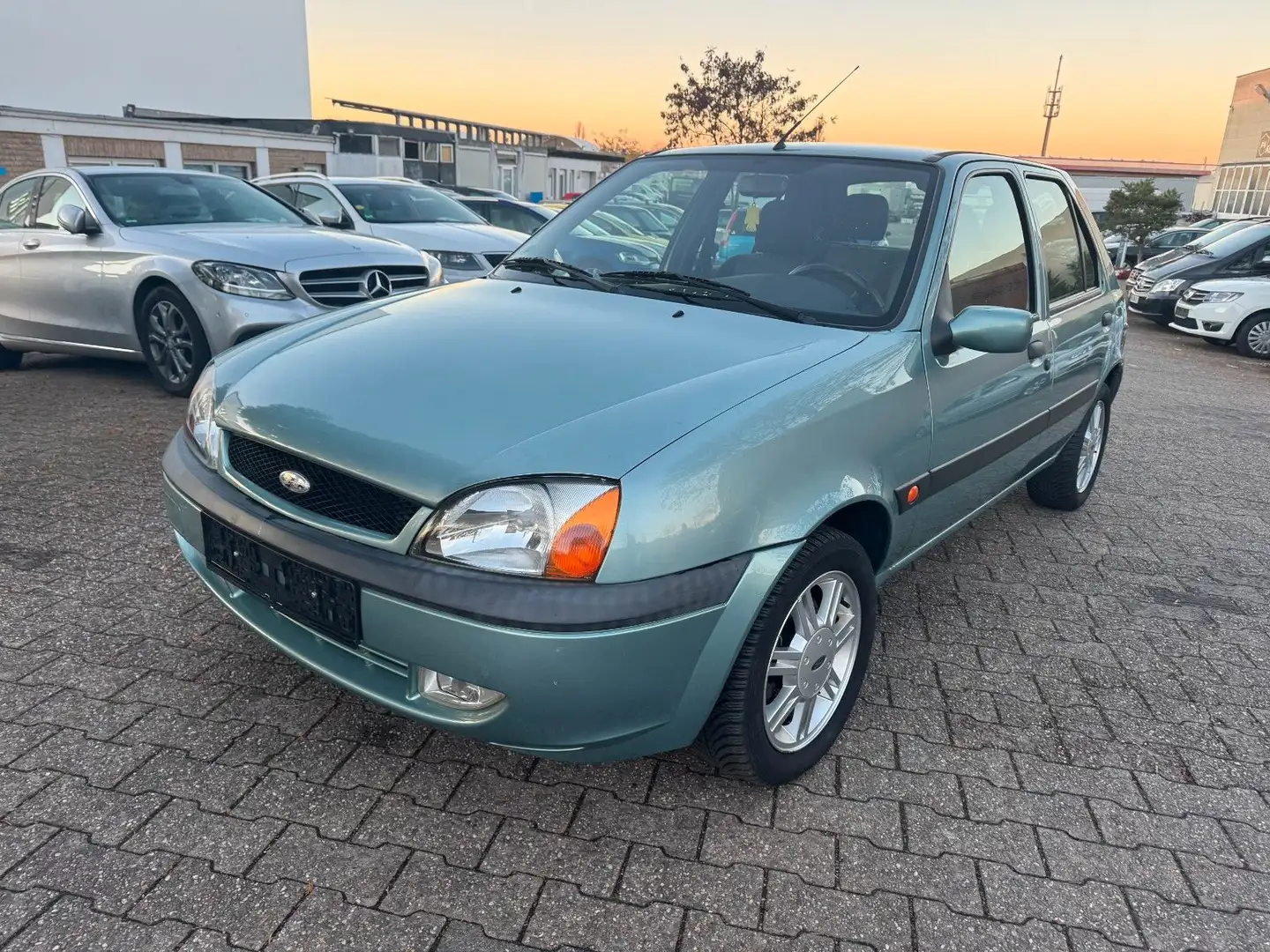 Ford Fiesta Grün - 2