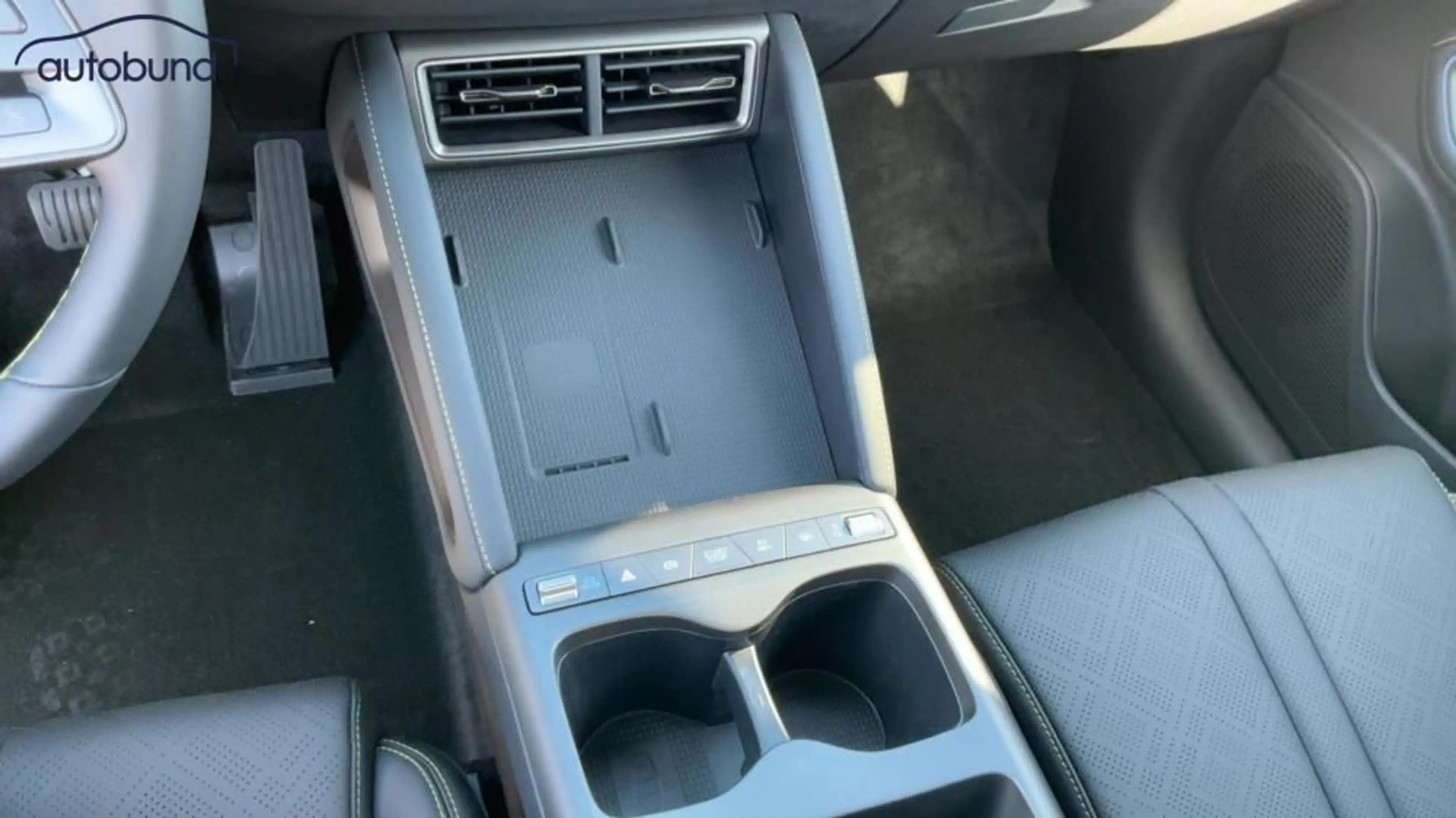 BYD Atto 2 DM-i Boost Alu KA LED Link LRH NAV NBA — photo 15